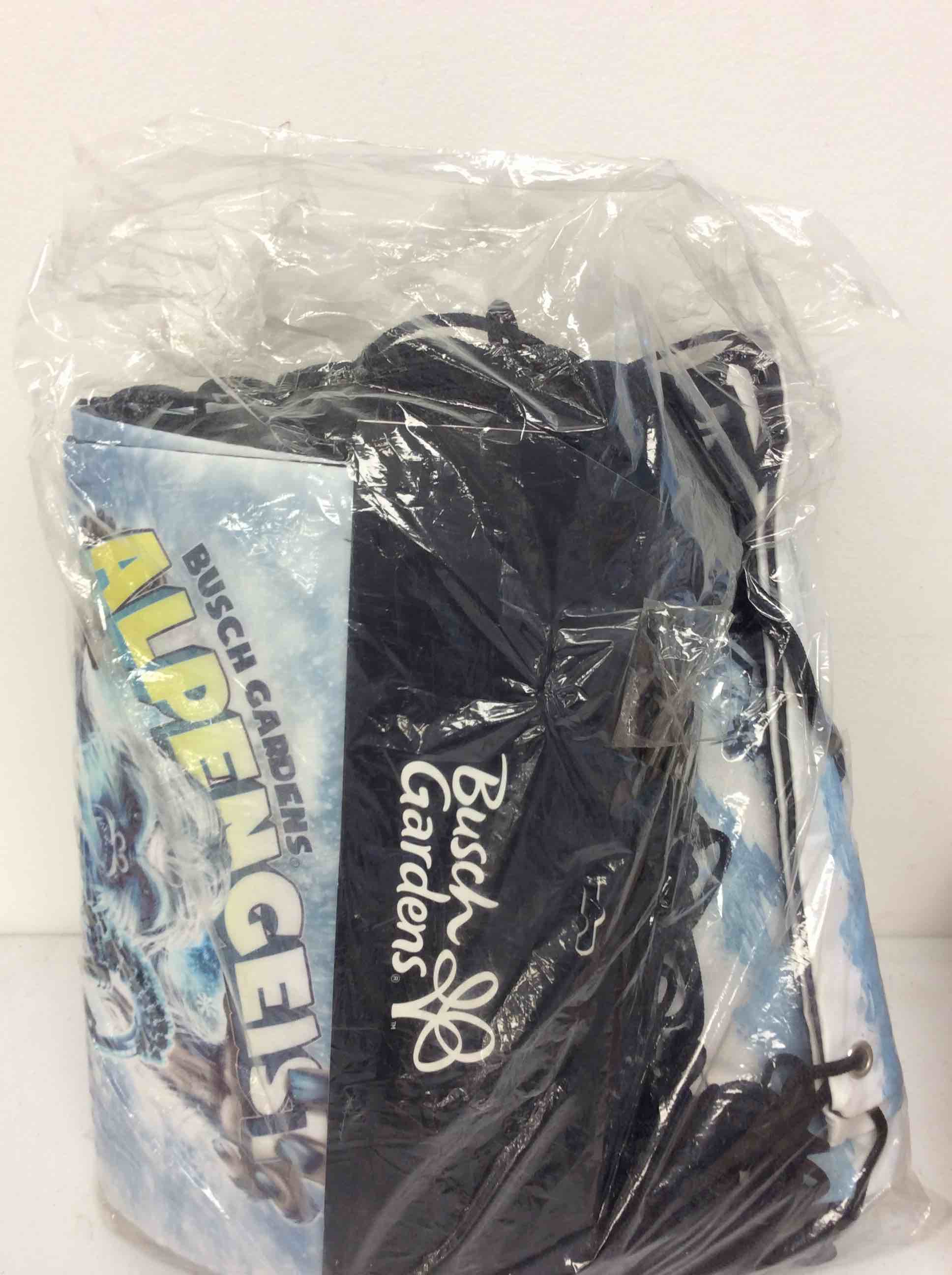 Condition photo showing Good Condition for sea world busch gardens alpengeist yeti bags 22 pcs