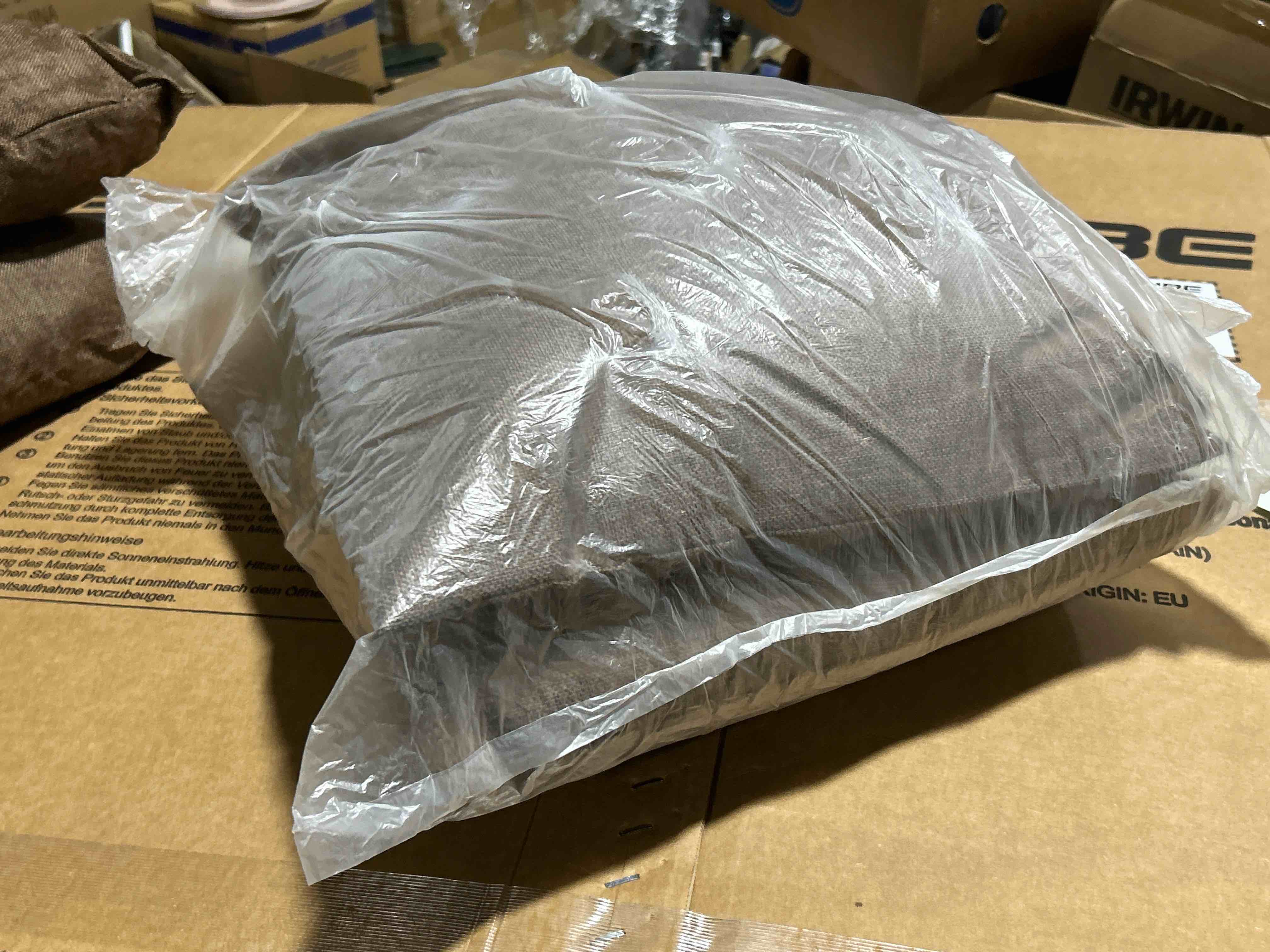 https://s3.amazonaws.com/lotting-images-prod/2packbrown_1777571610121.jpeg