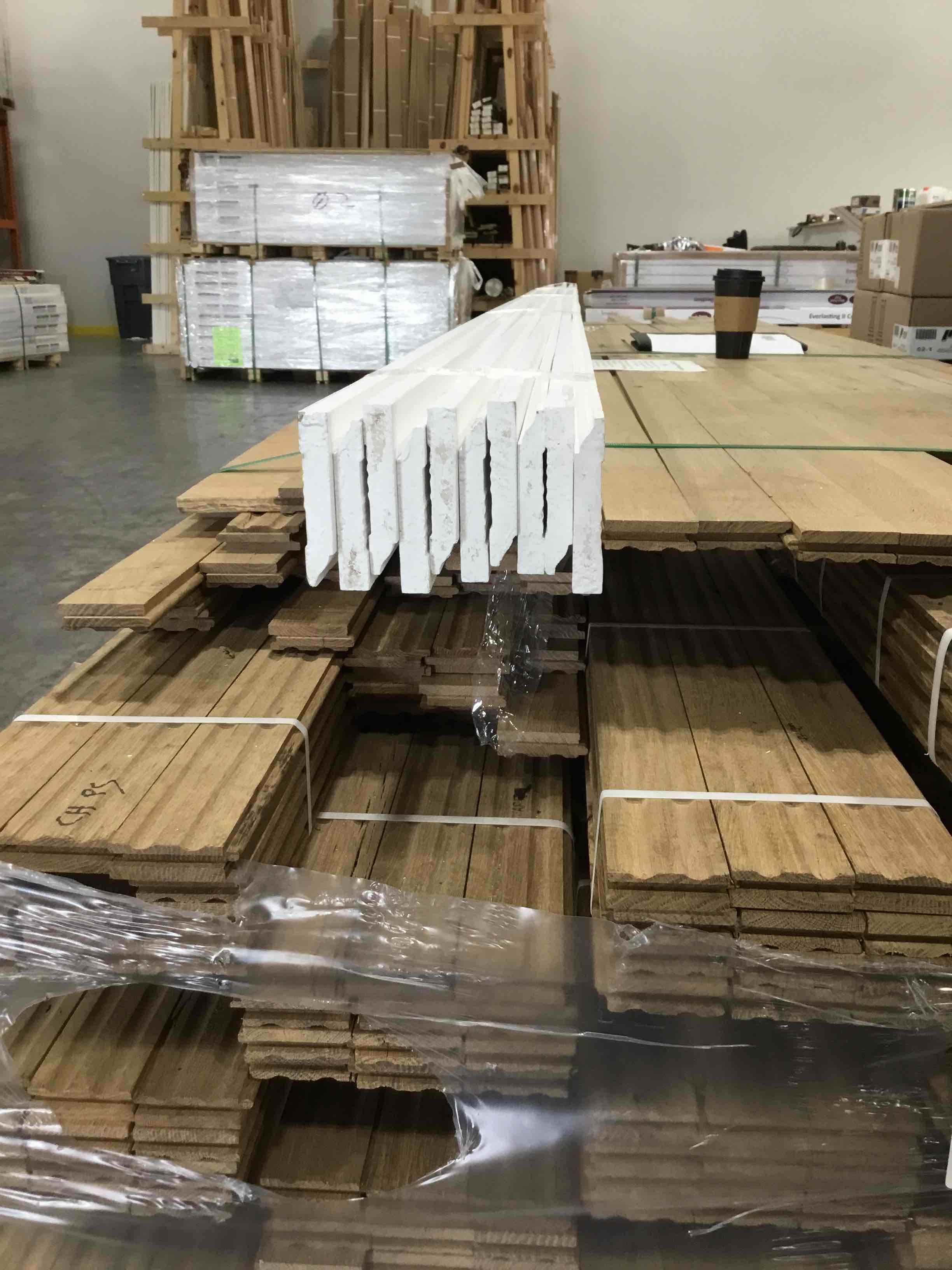 3.25” Primed White Baseboard