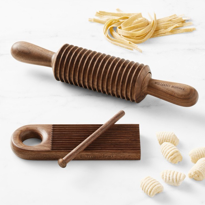 Condition photo showing Brand New for gnocchi board and rolling pin