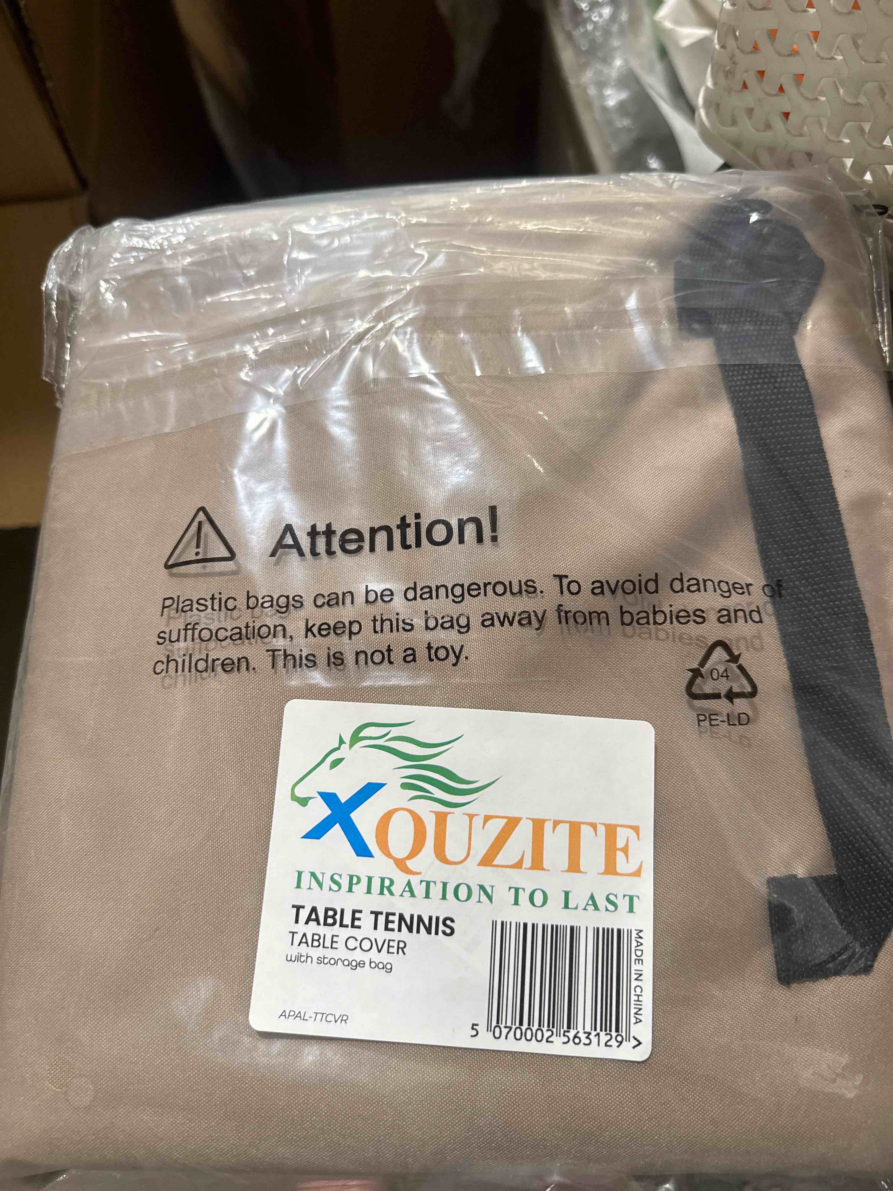 Condition photo showing New/Like New for xquzite table tennis table cover with storage bag