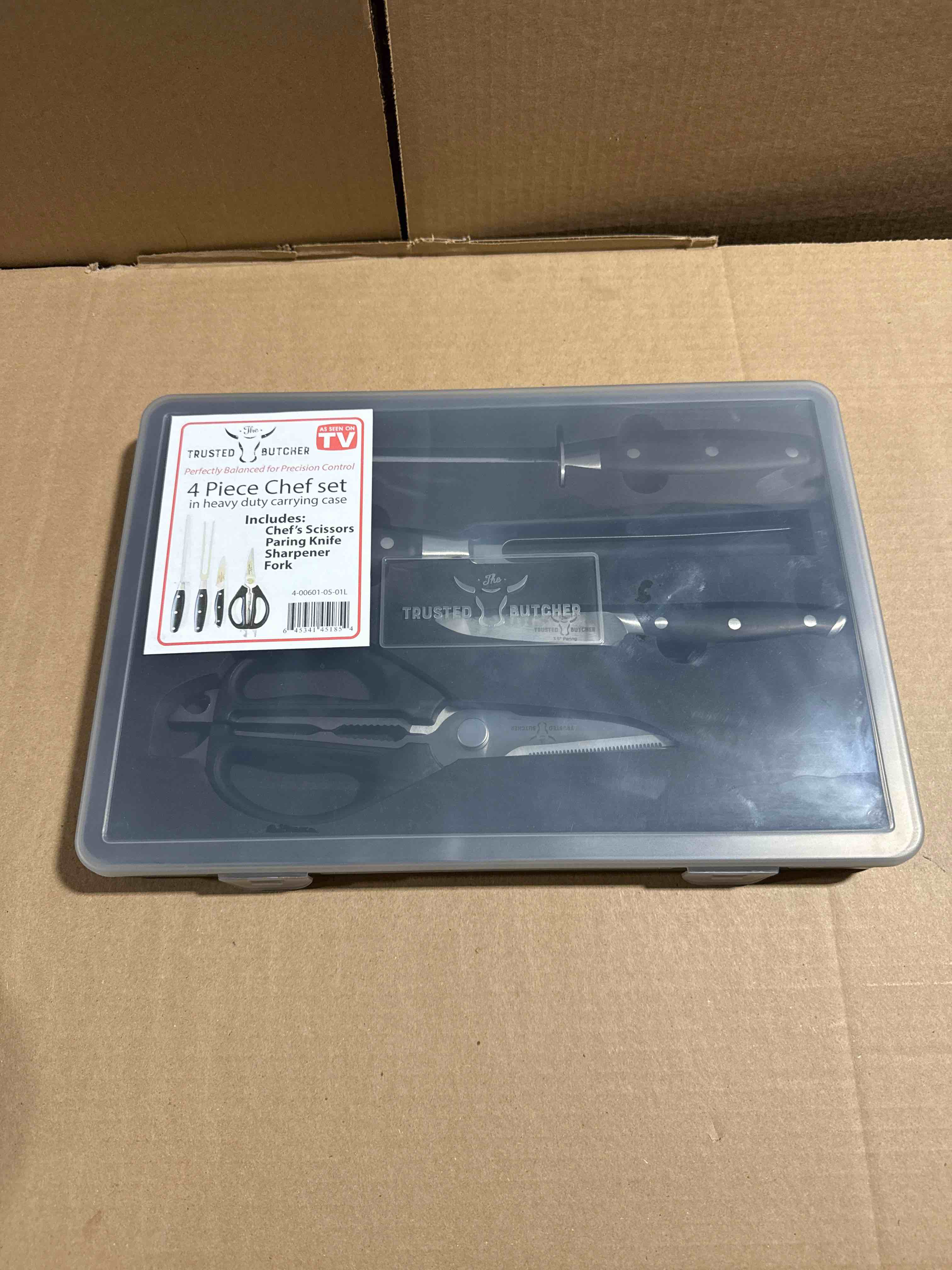 trusted butcher, four piece, chef set and heavy duty carrying case