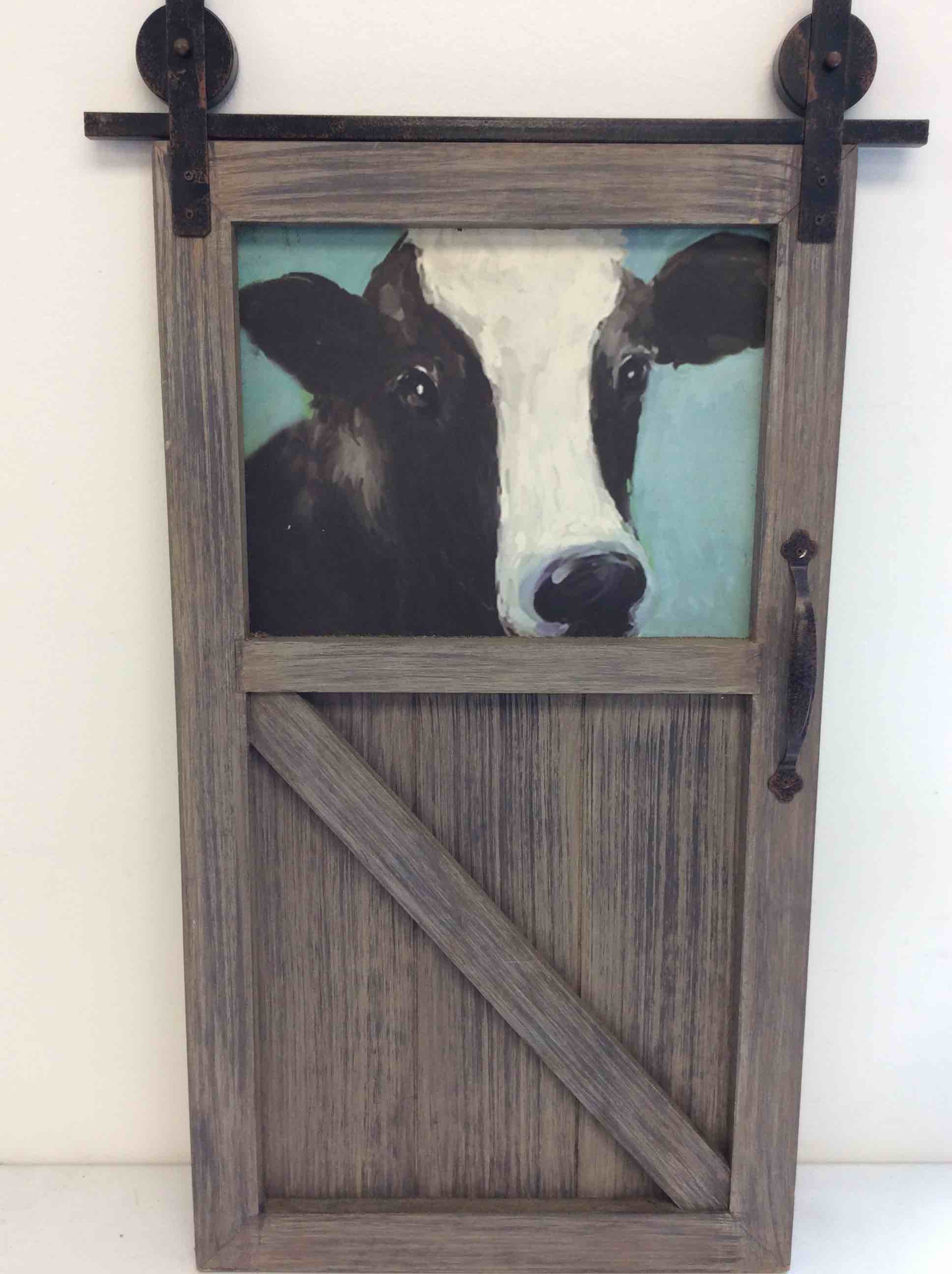 Condition photo showing New/Like New for ganz peeking cow barn door wall hanging piece