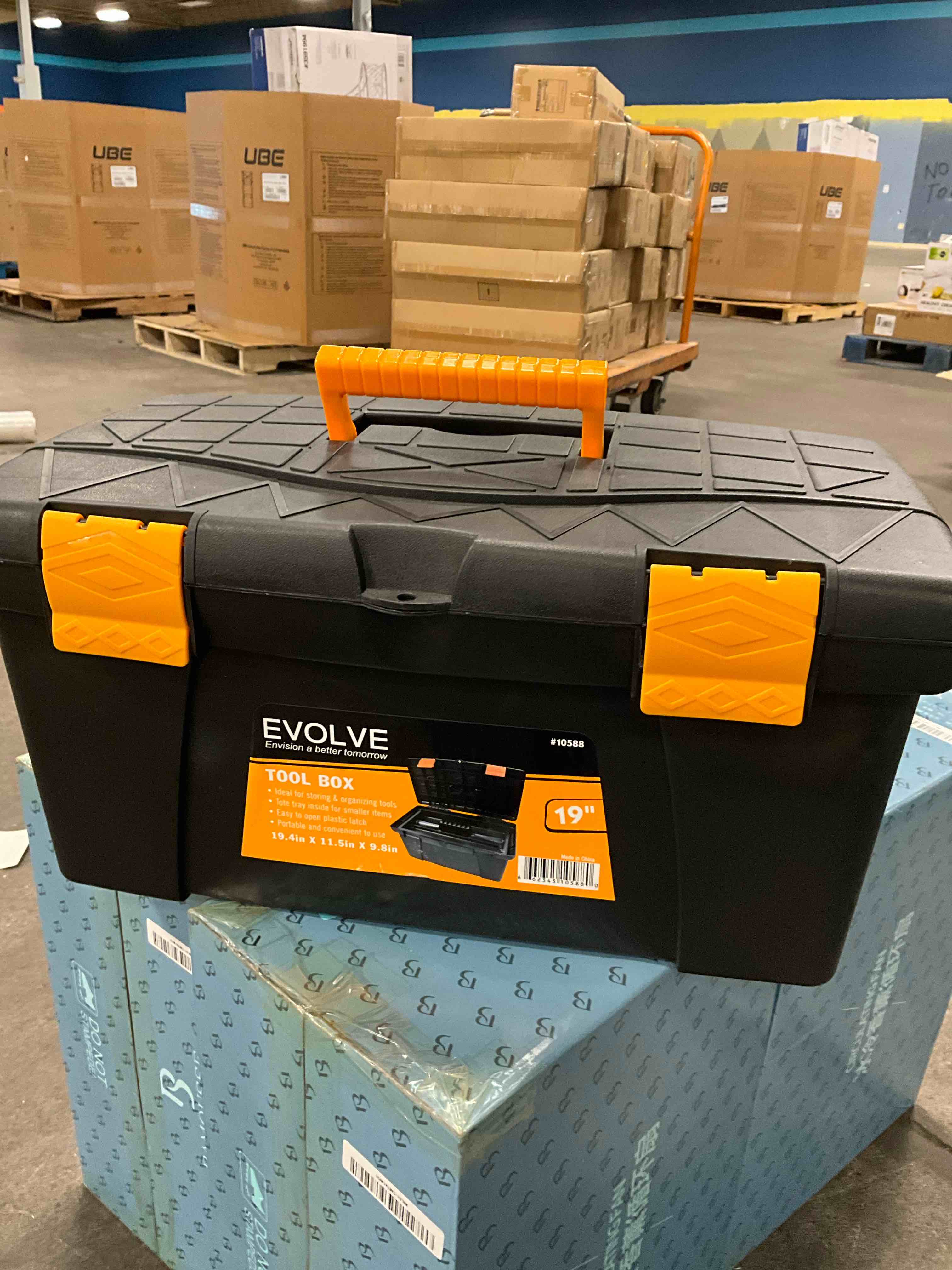 EVOLVE TOOL BOX BLACK 