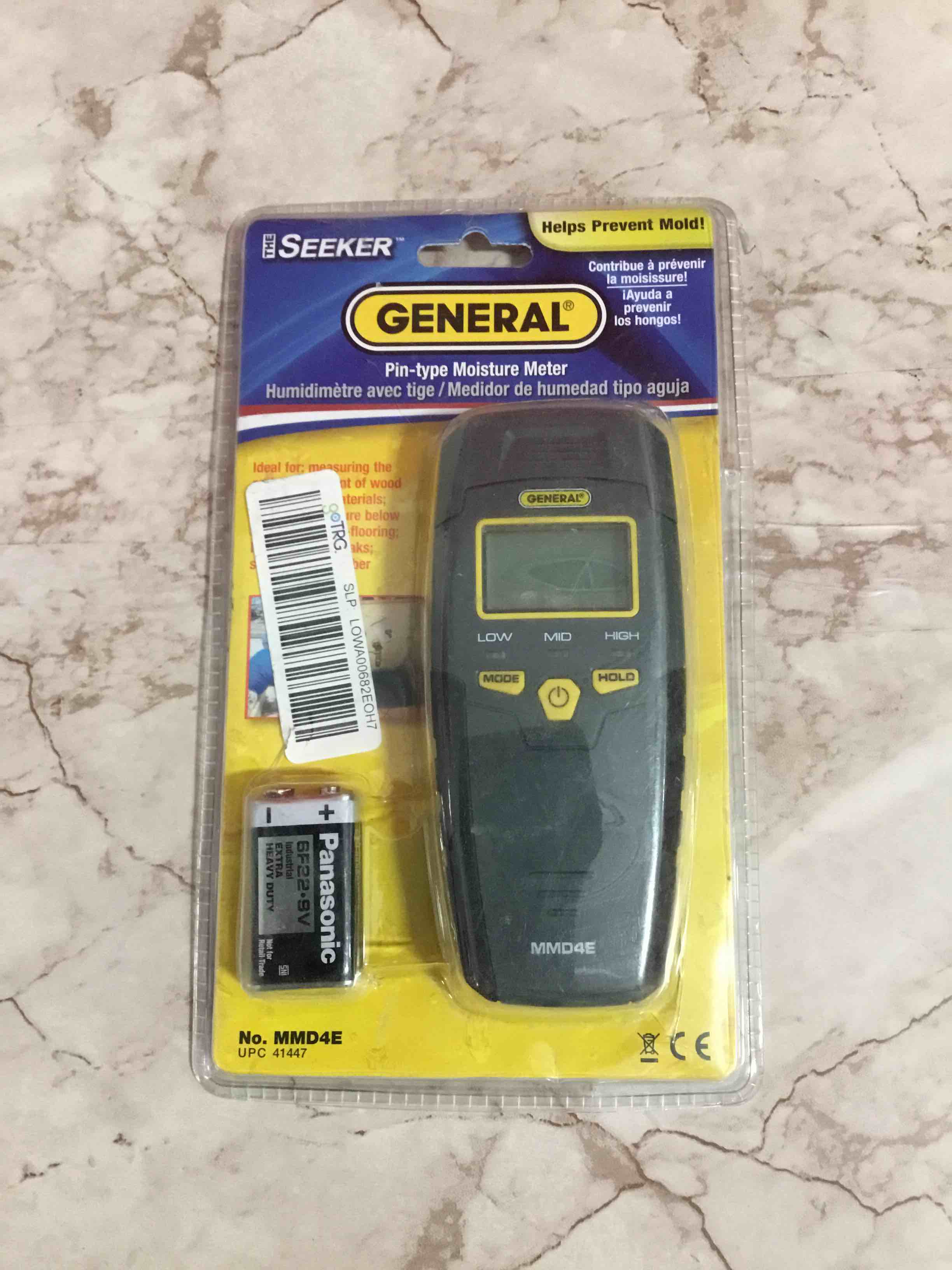 Condition photo showing Good Condition for general tools mmd4e digital moisture meter, grays & klein tools et140 pinless moisture meter for non-destructive moisture detection in drywall, wood, and masonry; detects up to 3/4-inch below surface