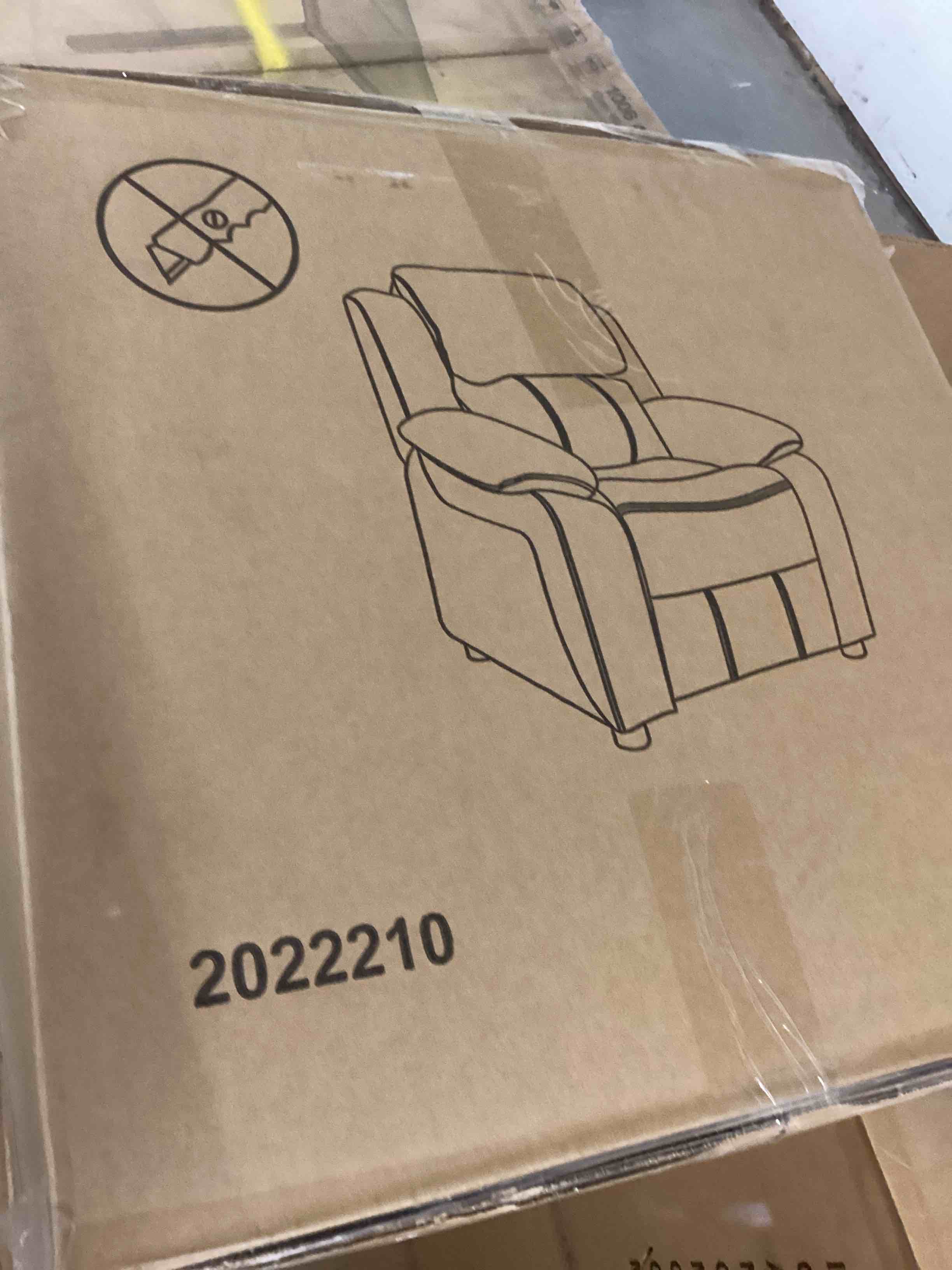 https://s3.amazonaws.com/lotting-images-prod/682670967687_1679005049317.jpeg
