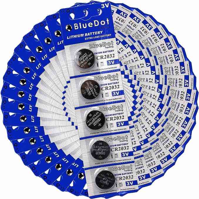 BlueDot Lithium Batteries, 3 Volts, 100 CR2032 batteries