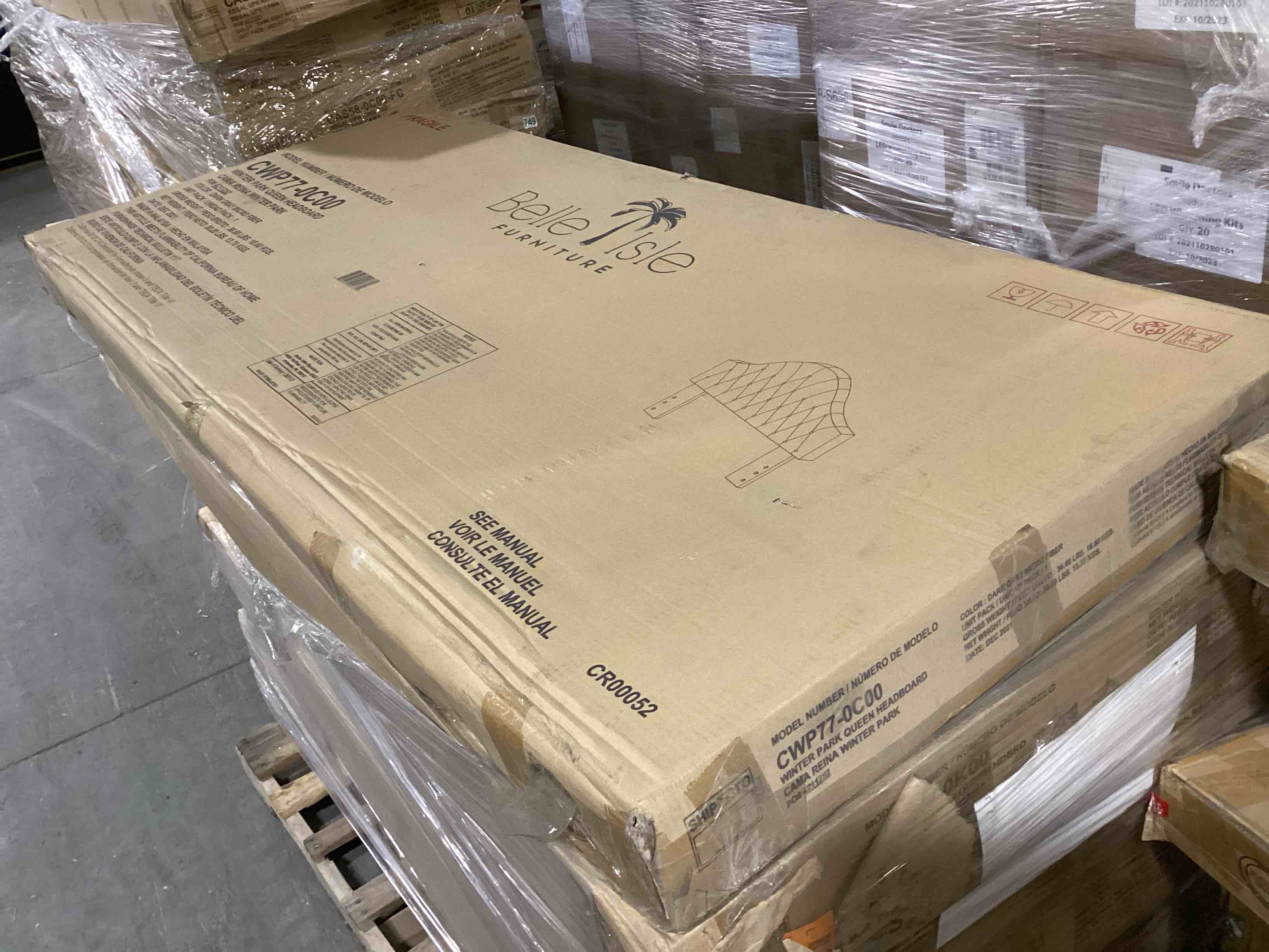 Condition photo showing New/Like New for Belle Isle Furniture Queen Size Winter Park Modern Metal Tufted Rubberwood Headboard - Dark Gray Micro Fiber