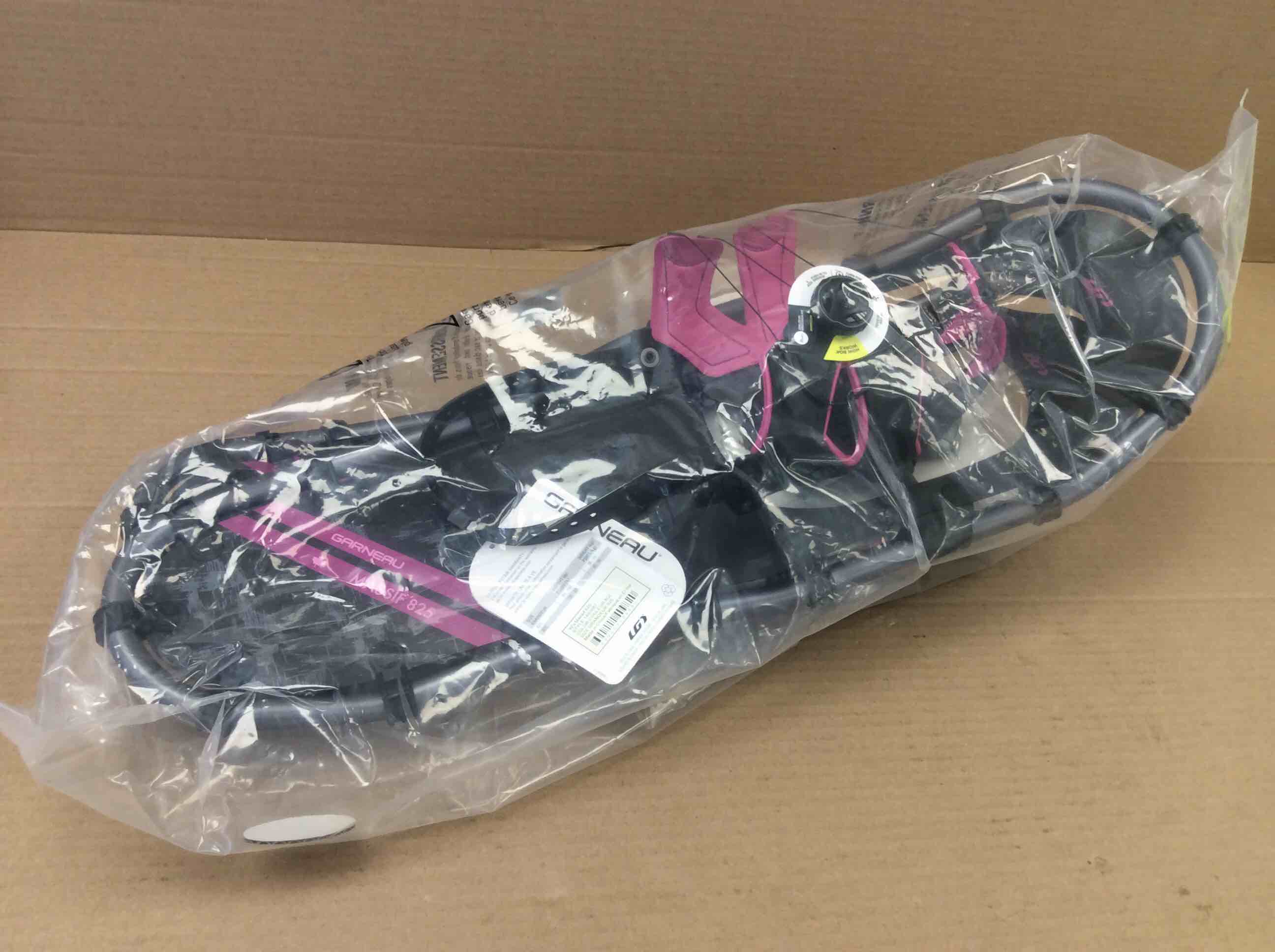Condition photo showing New/Like New for louis garneau women's massif snowshoe size 825 100-200lbs