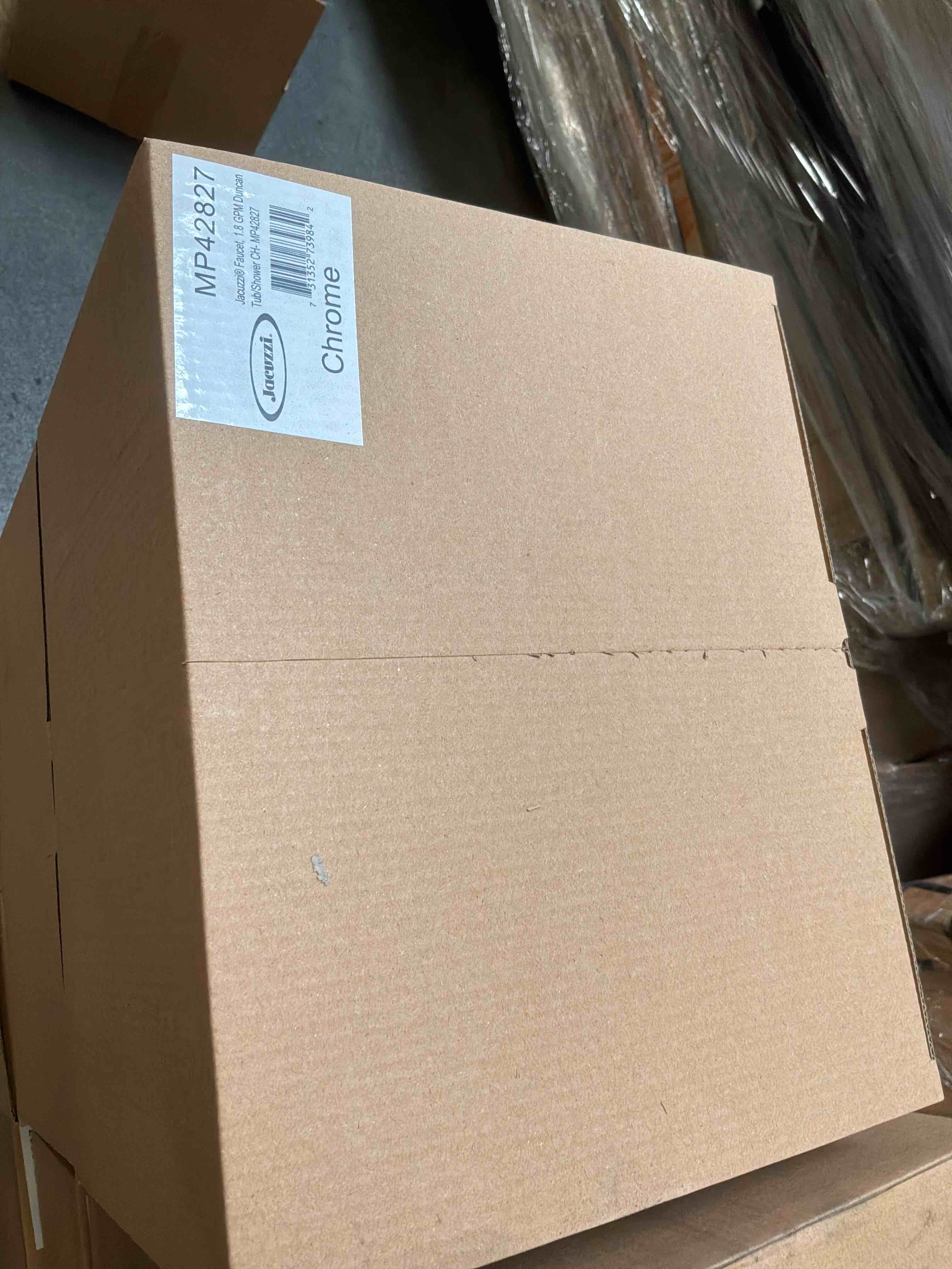 https://s3.amazonaws.com/lotting-images-prod/731352739842_1781622471300.jpeg