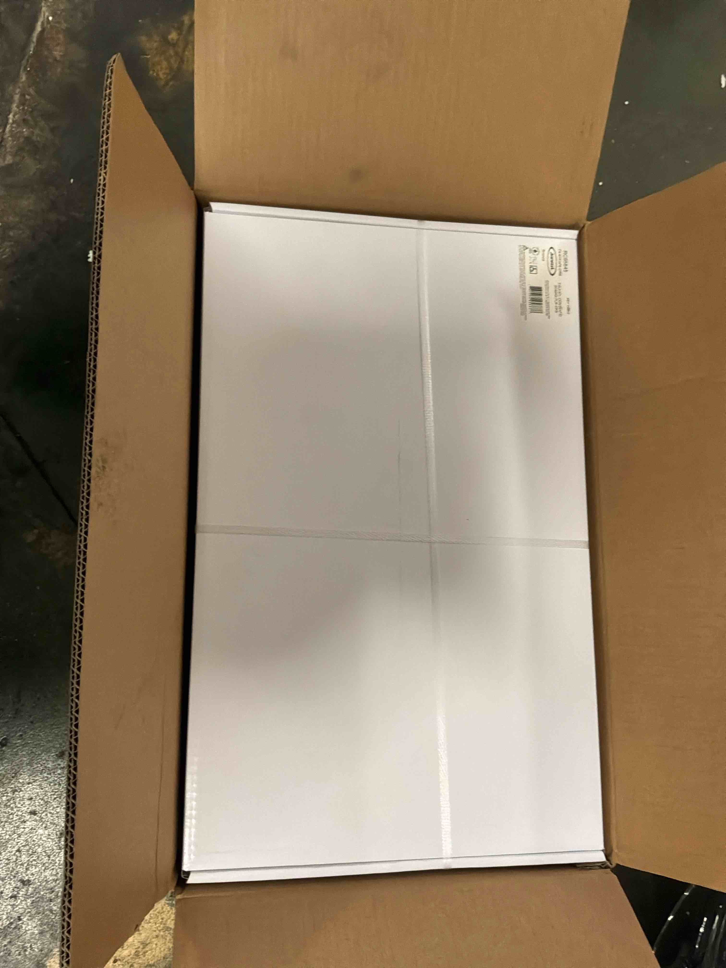 https://s3.amazonaws.com/lotting-images-prod/731352958878_1781631879030.jpeg