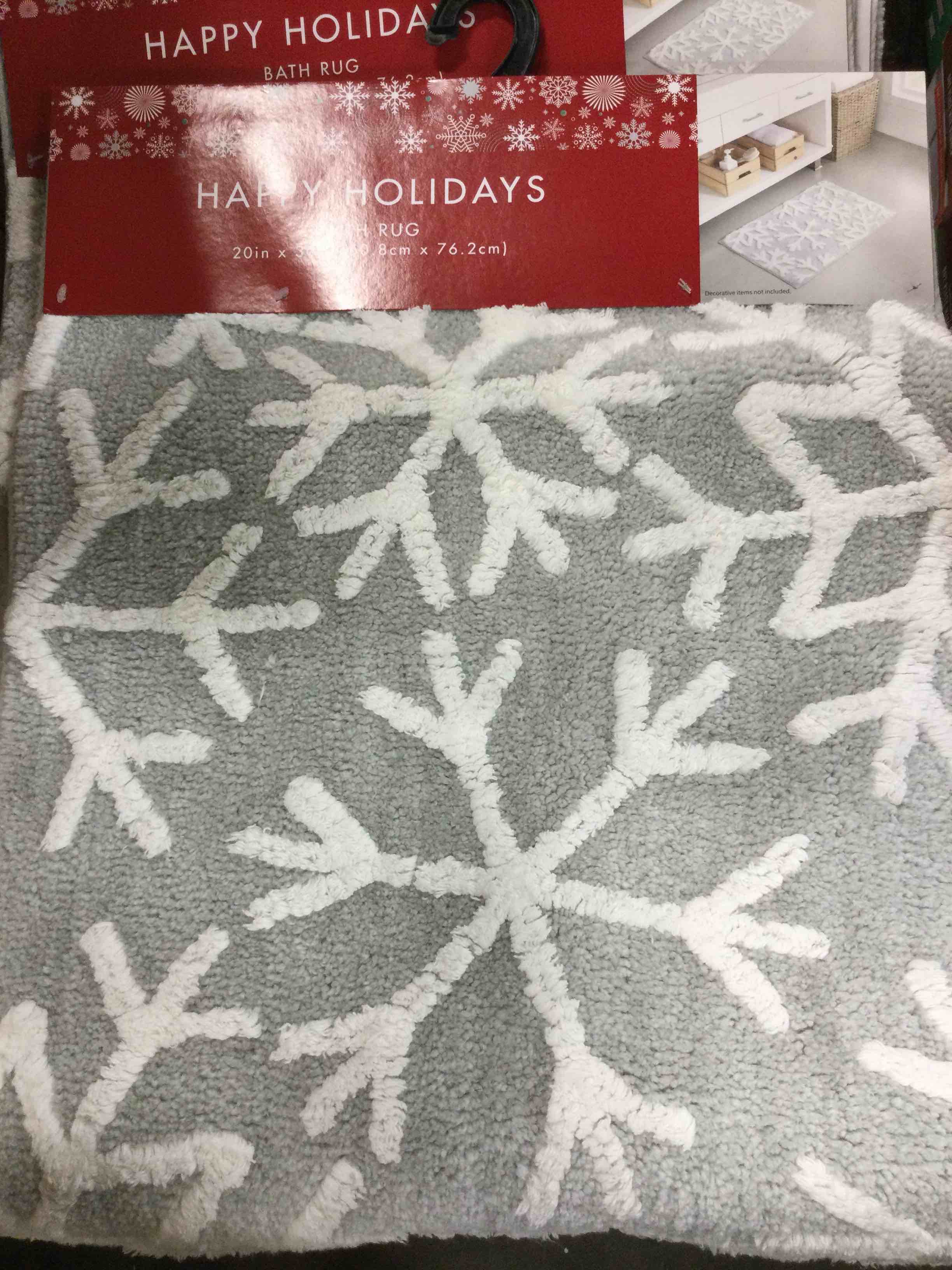 happy holiday bath rug 20” x 30” snowflakes 