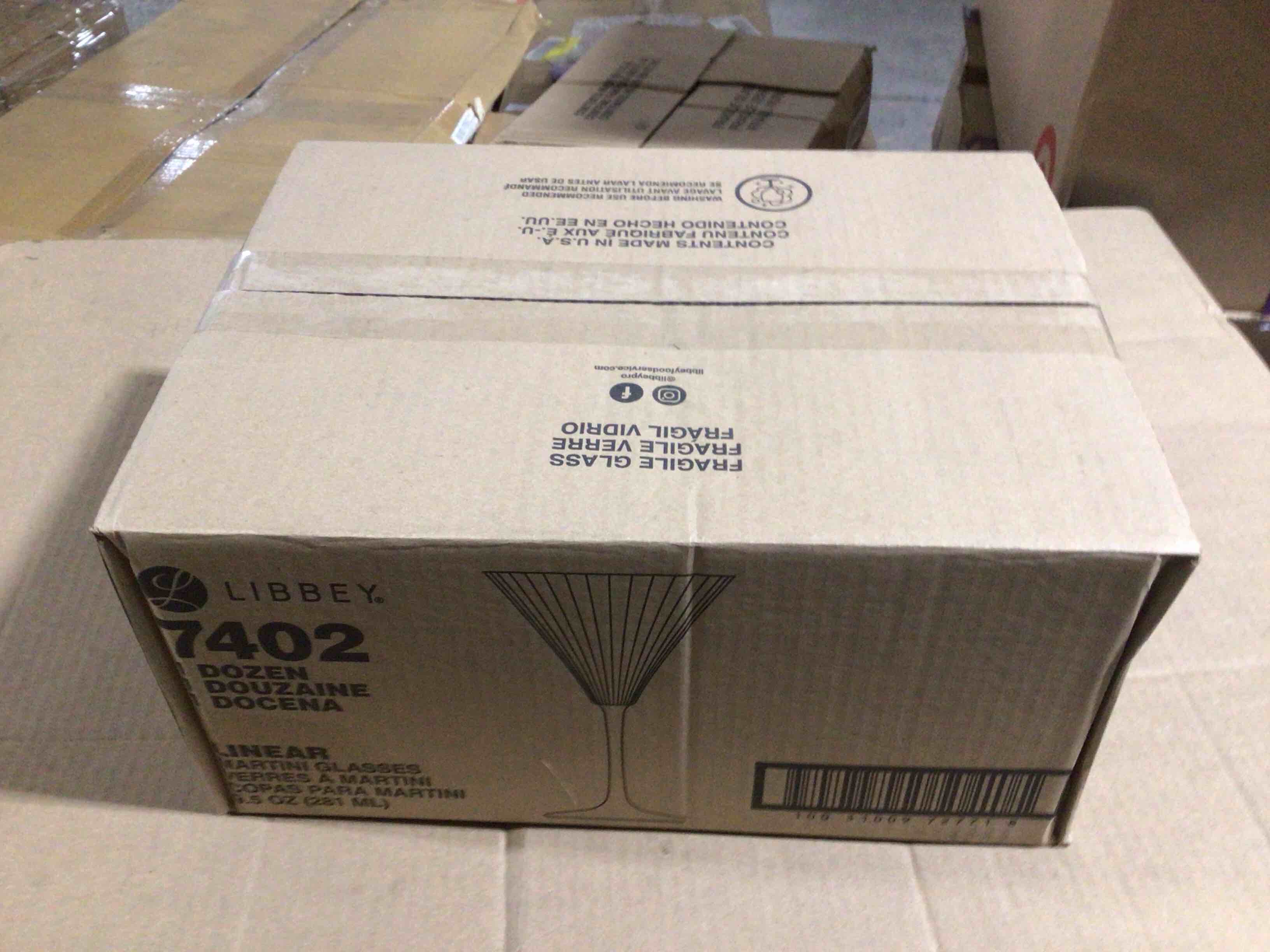 Case of 12 Libbey Linear 9.5 Ounce Martini Glasses 