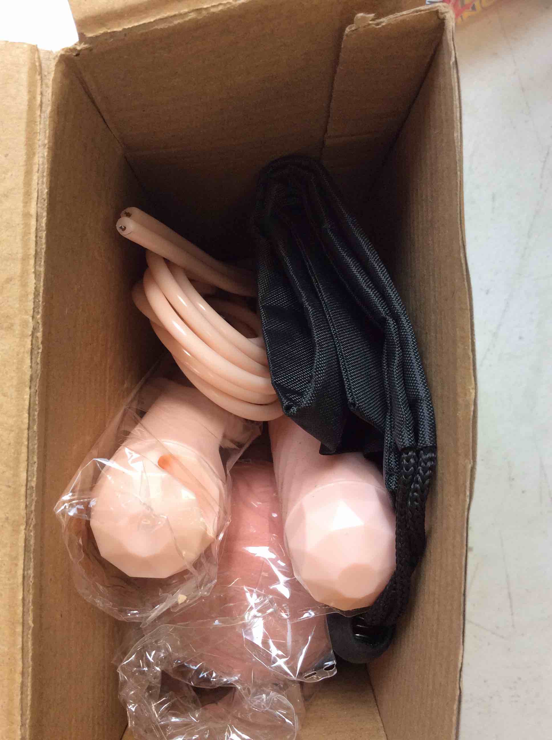 Condition photo showing New/Like New for ganbom pink jump rope