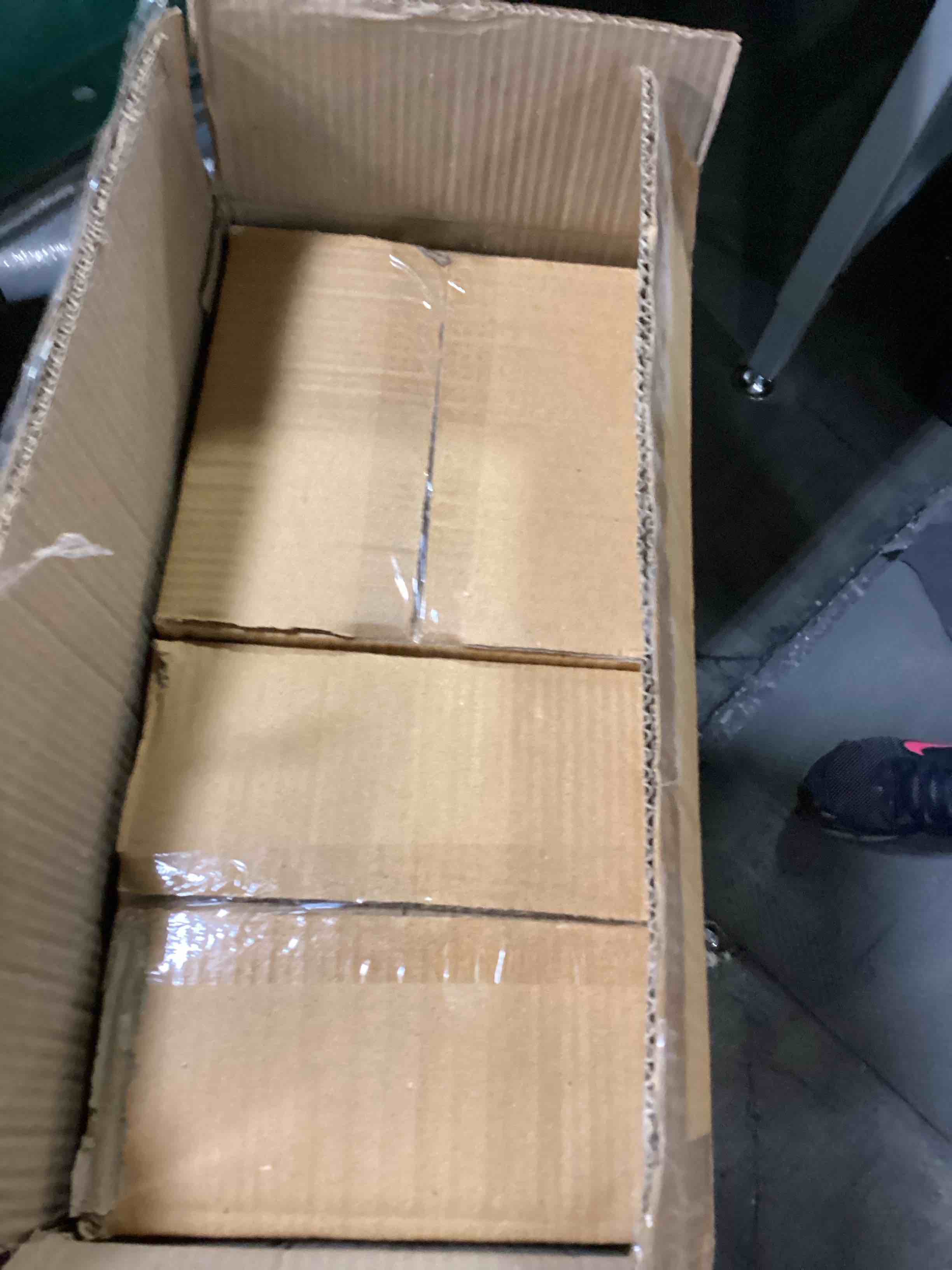 https://s3.amazonaws.com/lotting-images-prod/758647142866_1757591501739.jpeg