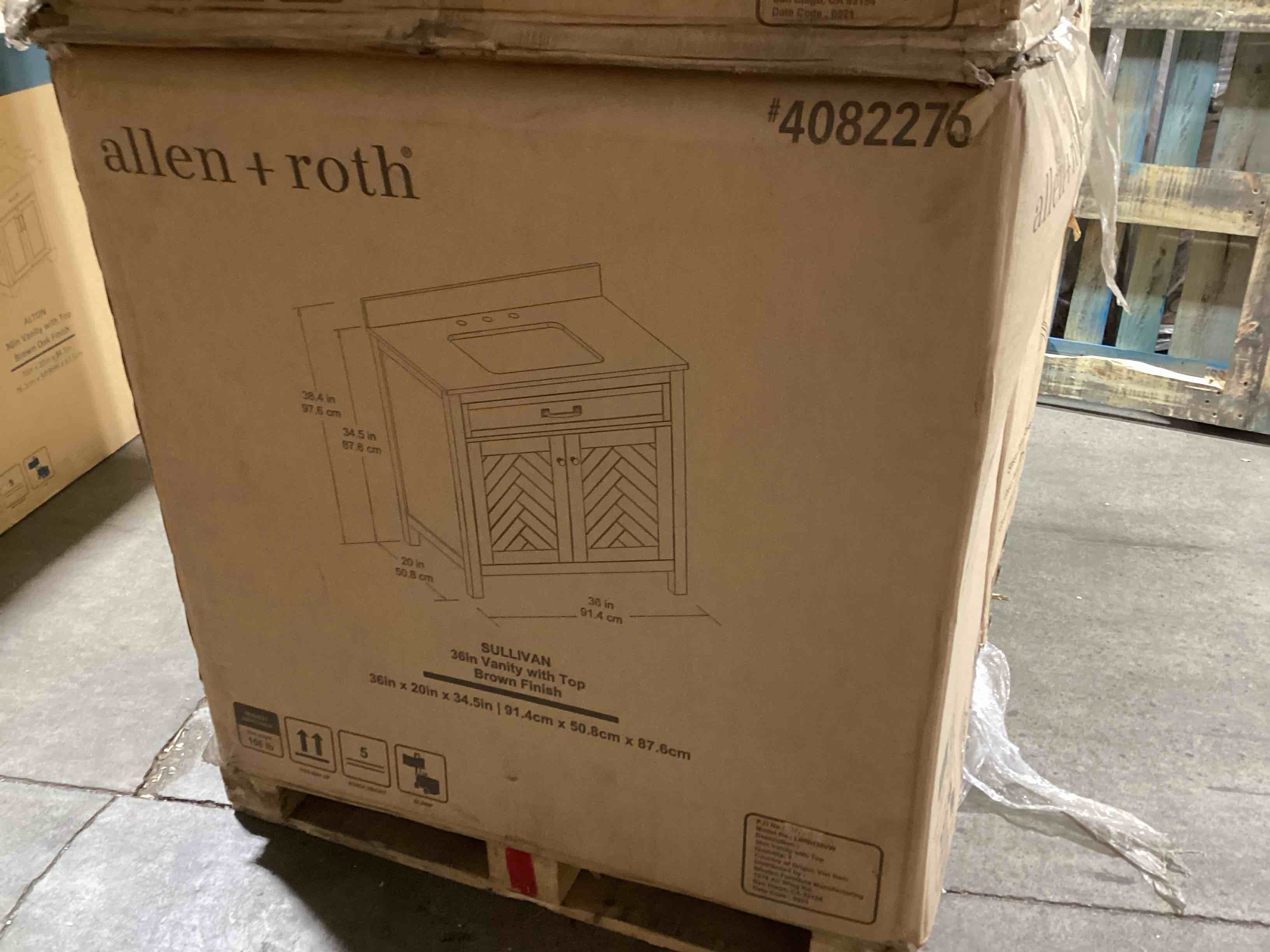 https://s3.amazonaws.com/lotting-images-prod/764053543432_1742398557075.jpeg