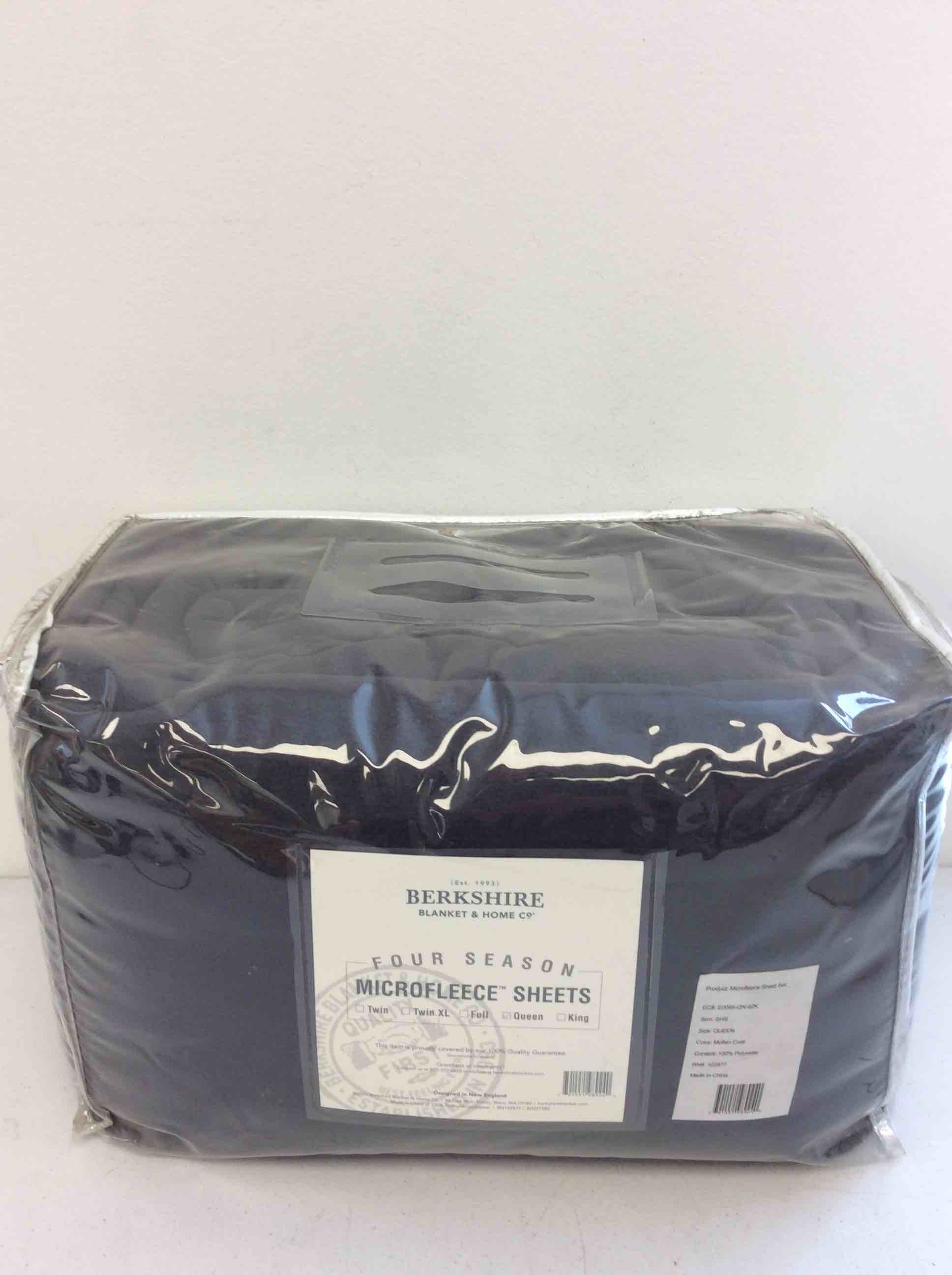 Condition photo showing New/Like New for berkshire blanket & home co four season microfleece sheets in black size queen