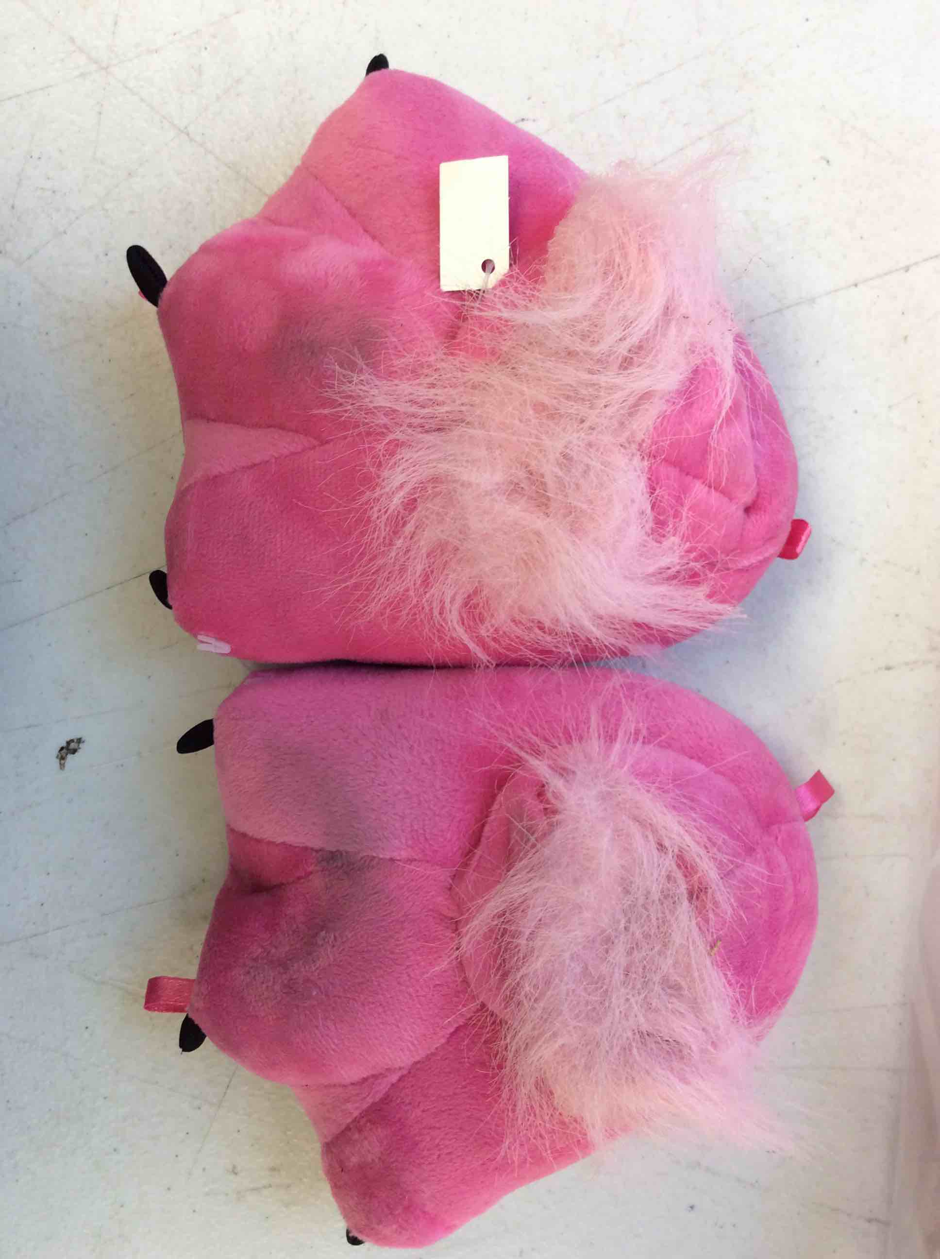 Condition photo showing New/Like New for seaworld busch gardens pink slippers size mayvery