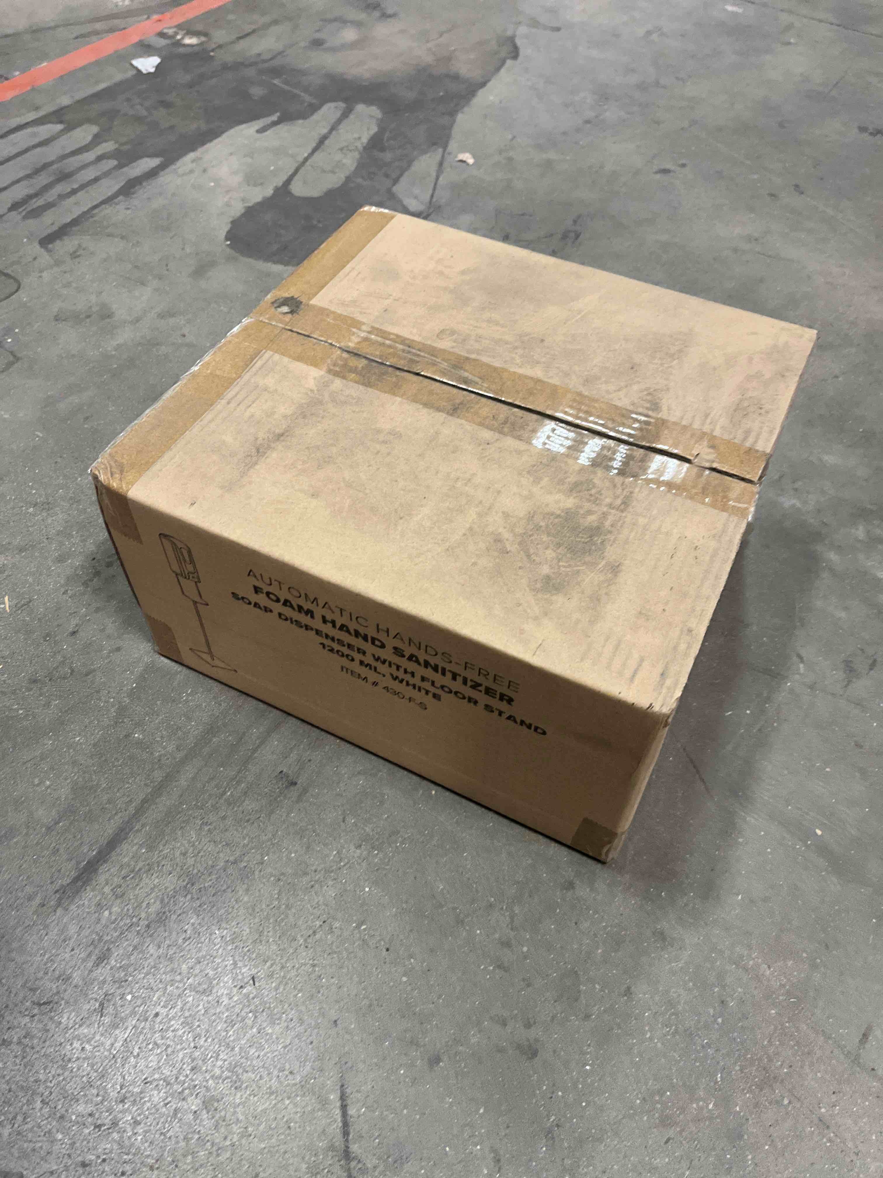 https://s3.amazonaws.com/lotting-images-prod/810012676106_1754072038117.jpeg
