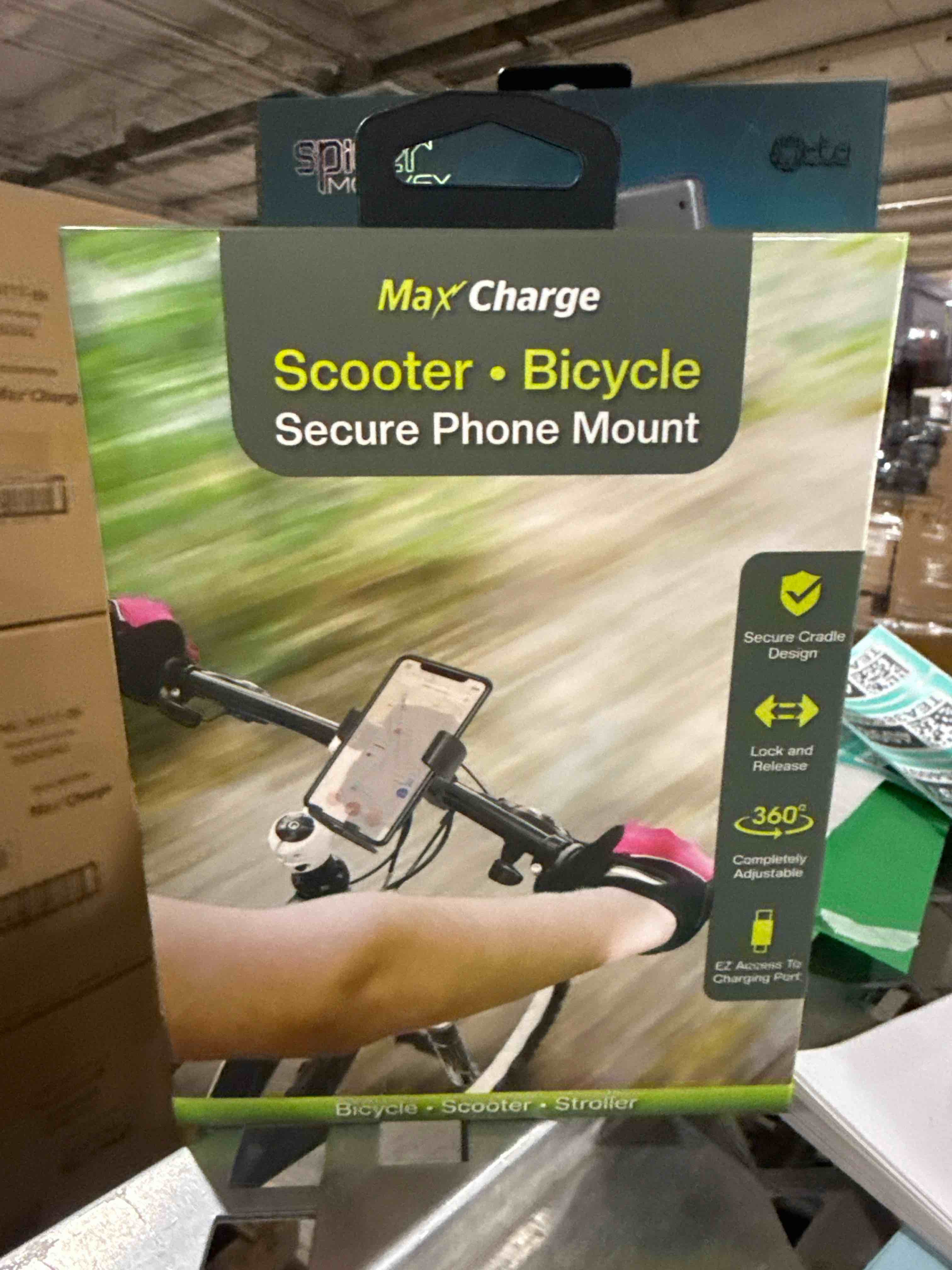 Condition photo showing New/Like New for max charge scooter / bicycle secure phone mount