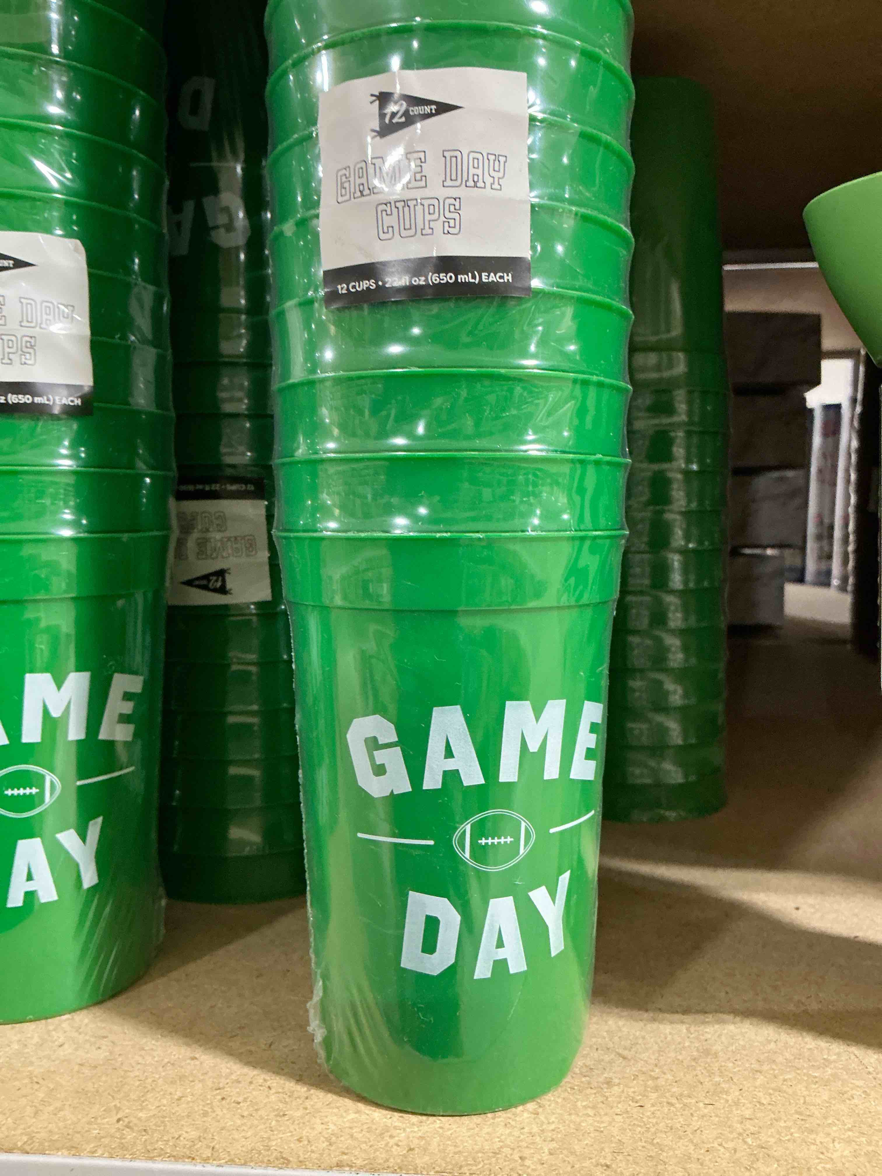 12pk 22 fl oz Green Cups