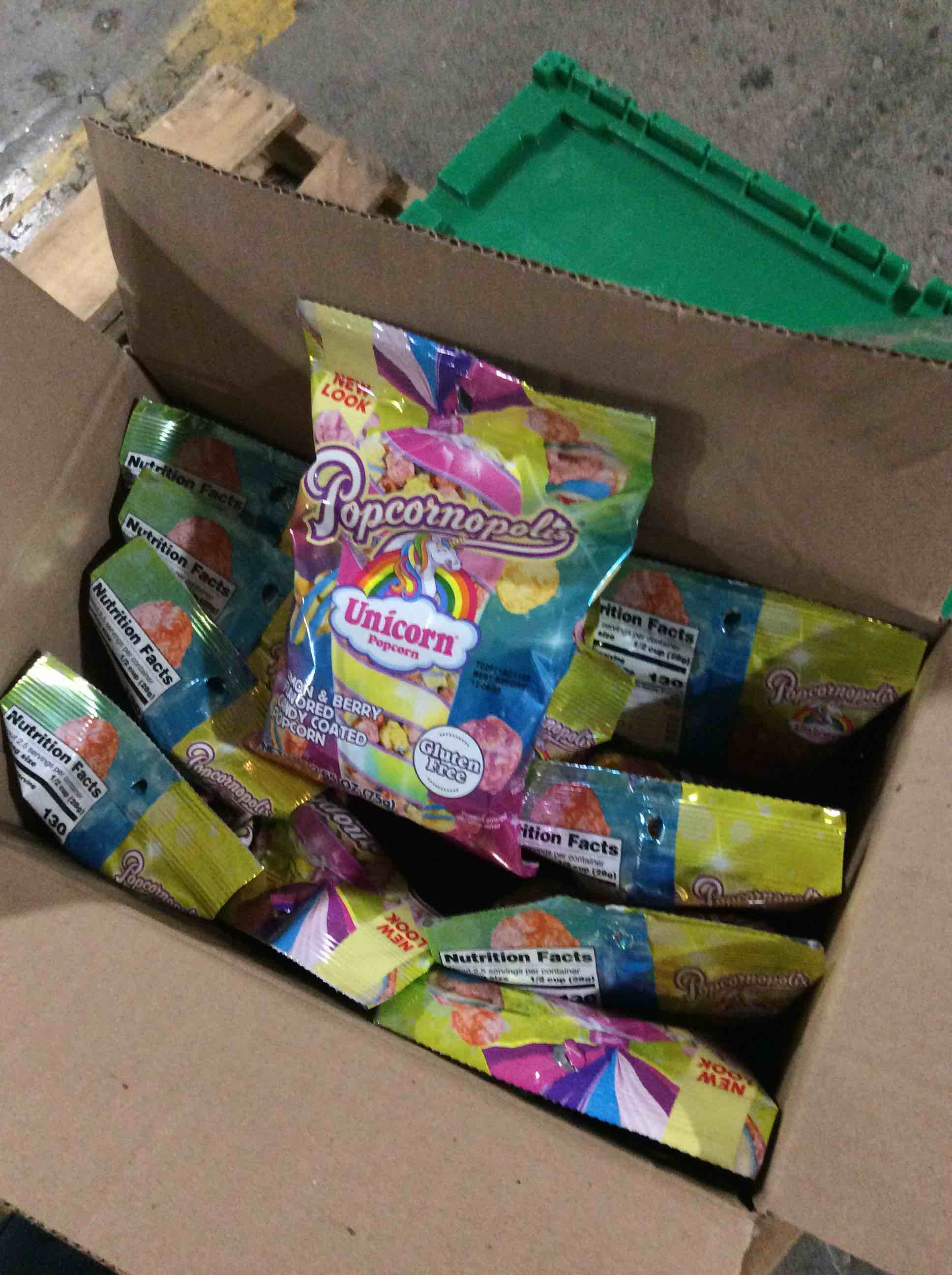 https://s3.amazonaws.com/lotting-images-prod/815196016311_1777399697503.jpeg