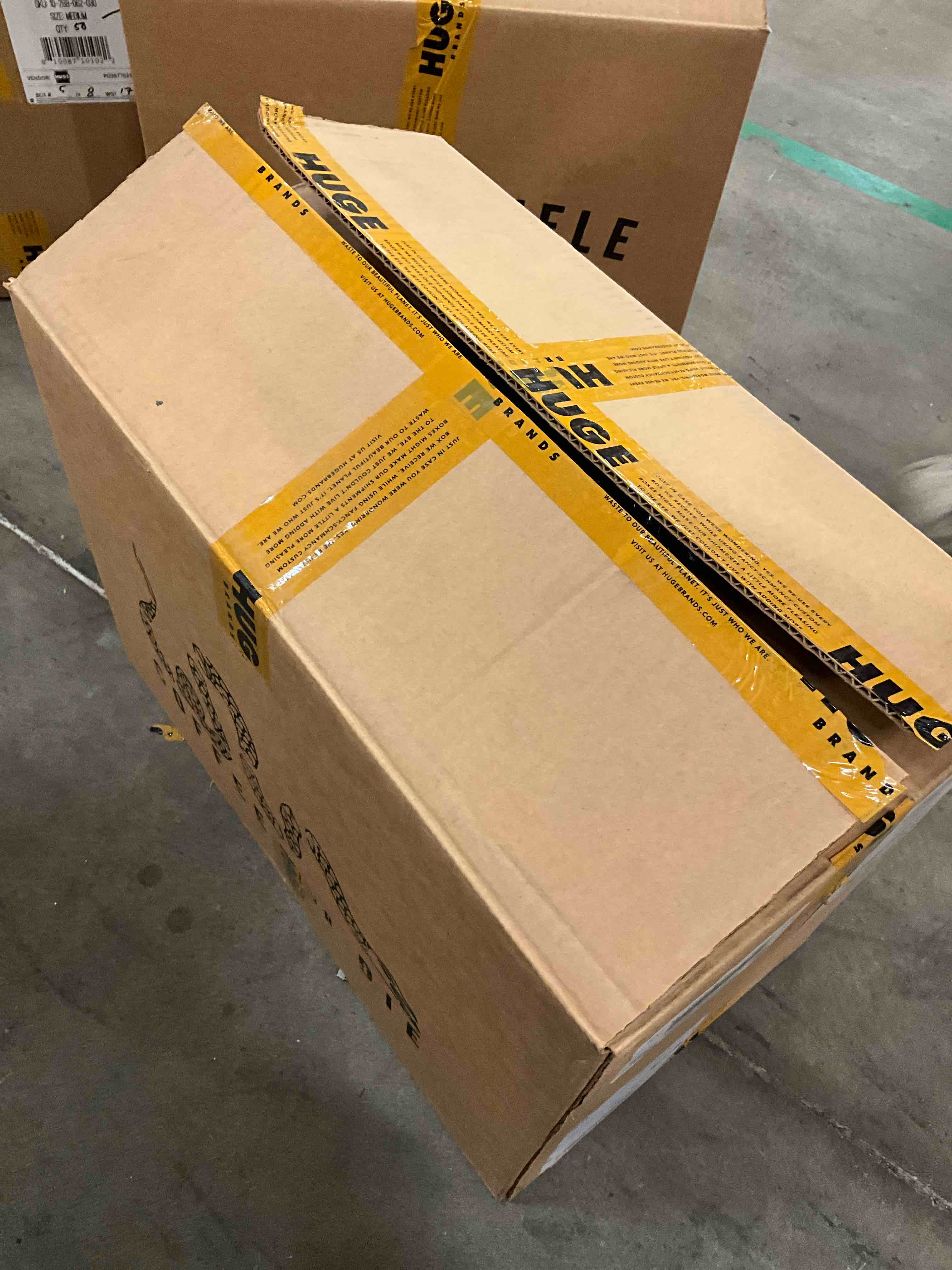 https://s3.amazonaws.com/lotting-images-prod/81889002036_1753984941298.jpeg