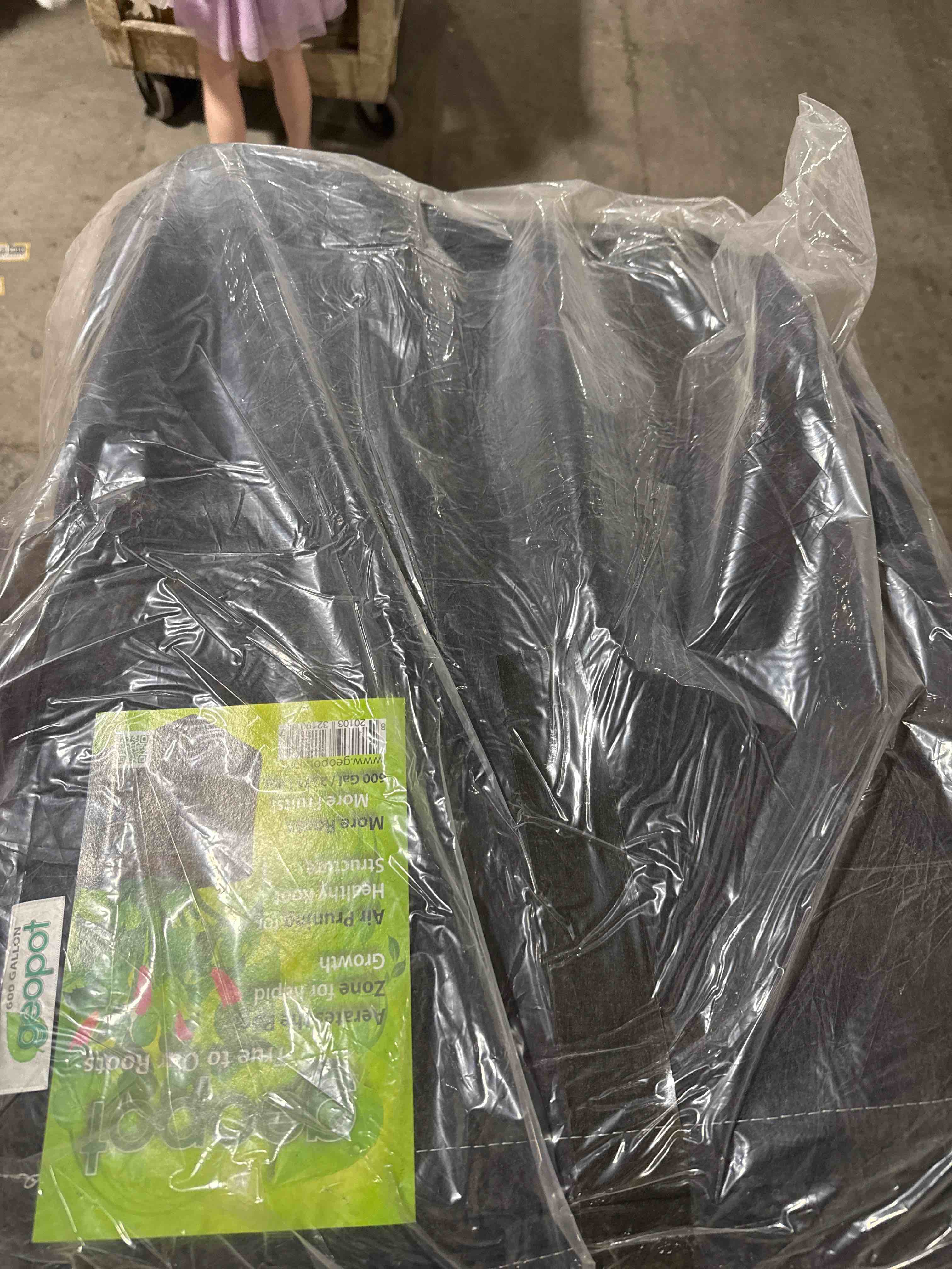 Condition photo showing Brand New for 10 pack geopot 2 gallon fabric grow bags with handles for vegetables, houseplants, herbs & flowers | 10-pack | fabric pots for outdoors and indoors, aerated fabric grow bags