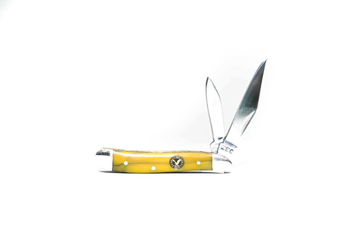 KNIFE-EAGLE EDGE 2 BL PEANUT YELLOW HANDLE 2.75"