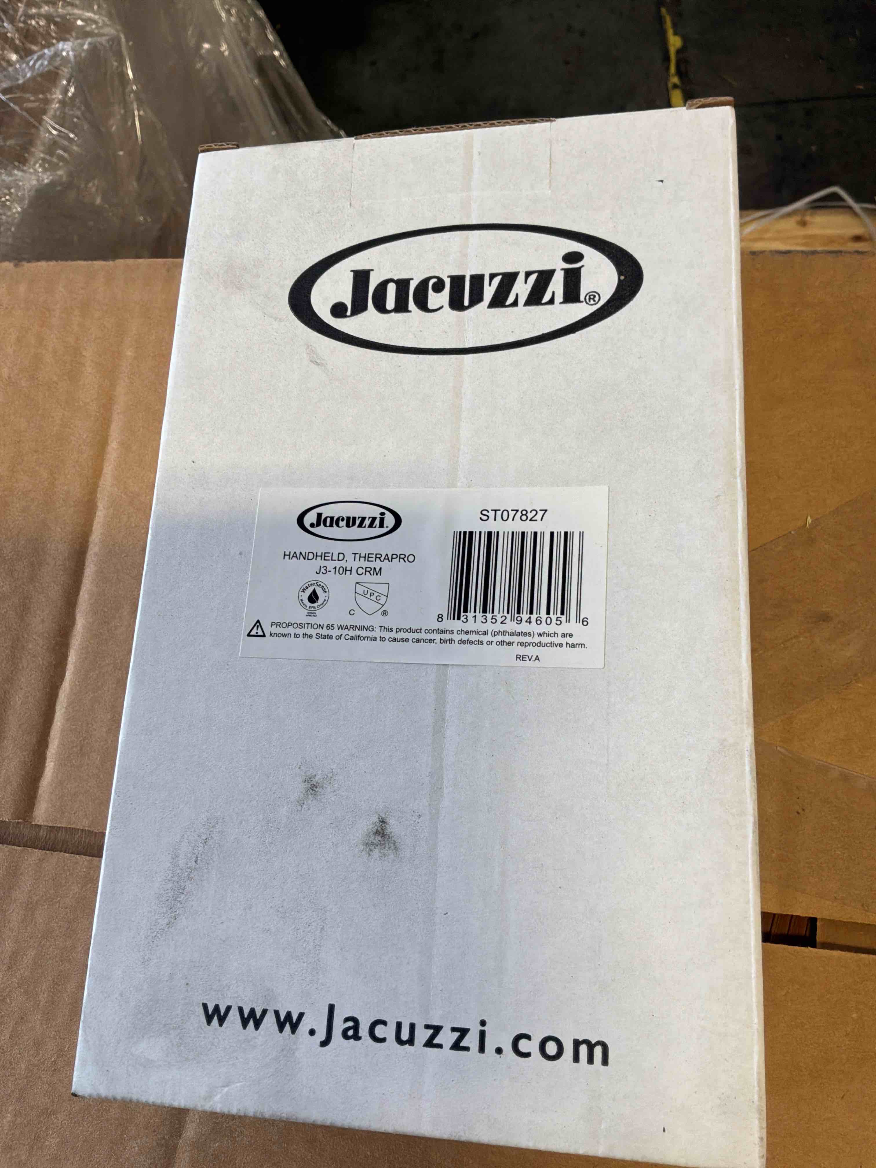 Condition photo showing New/Like New for jacuzzi handheld therapro j3-10h crm