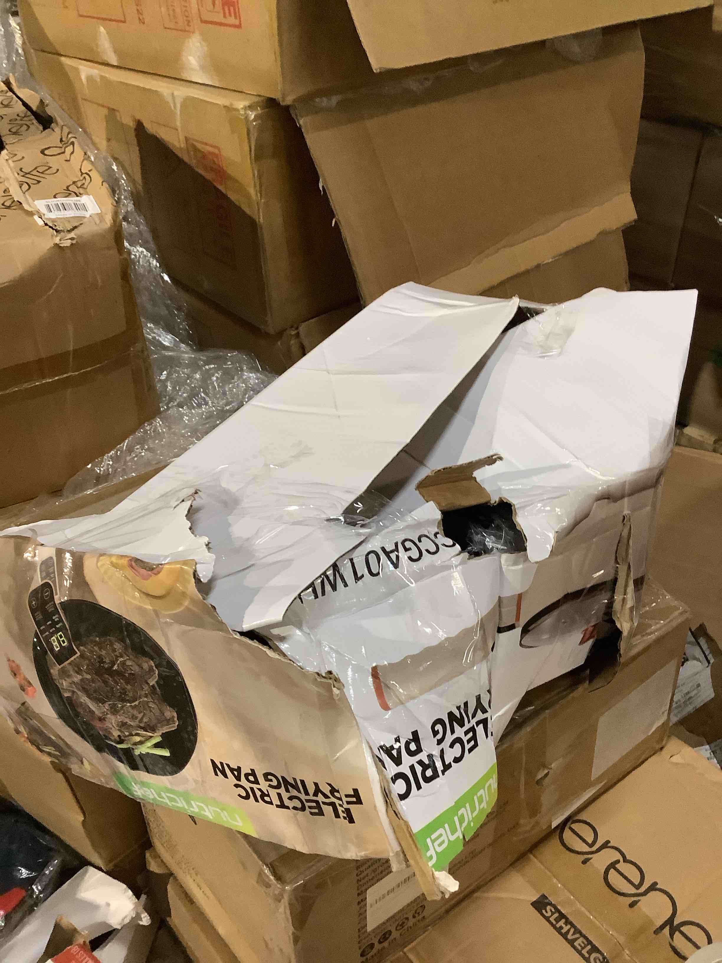 https://s3.amazonaws.com/lotting-images-prod/842893164717_1757692430148.jpeg