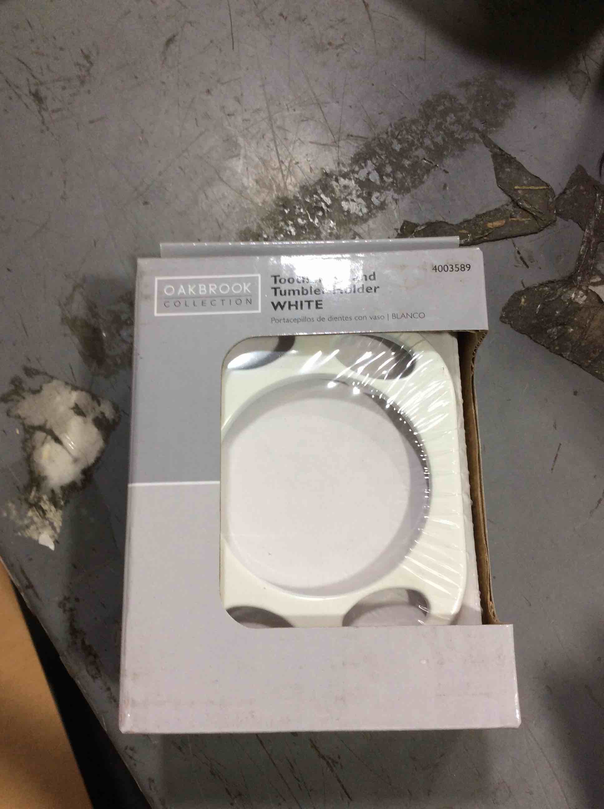 Condition photo showing New/Like New for oak brook 4003589 die cast zinc toothbrush holder  white