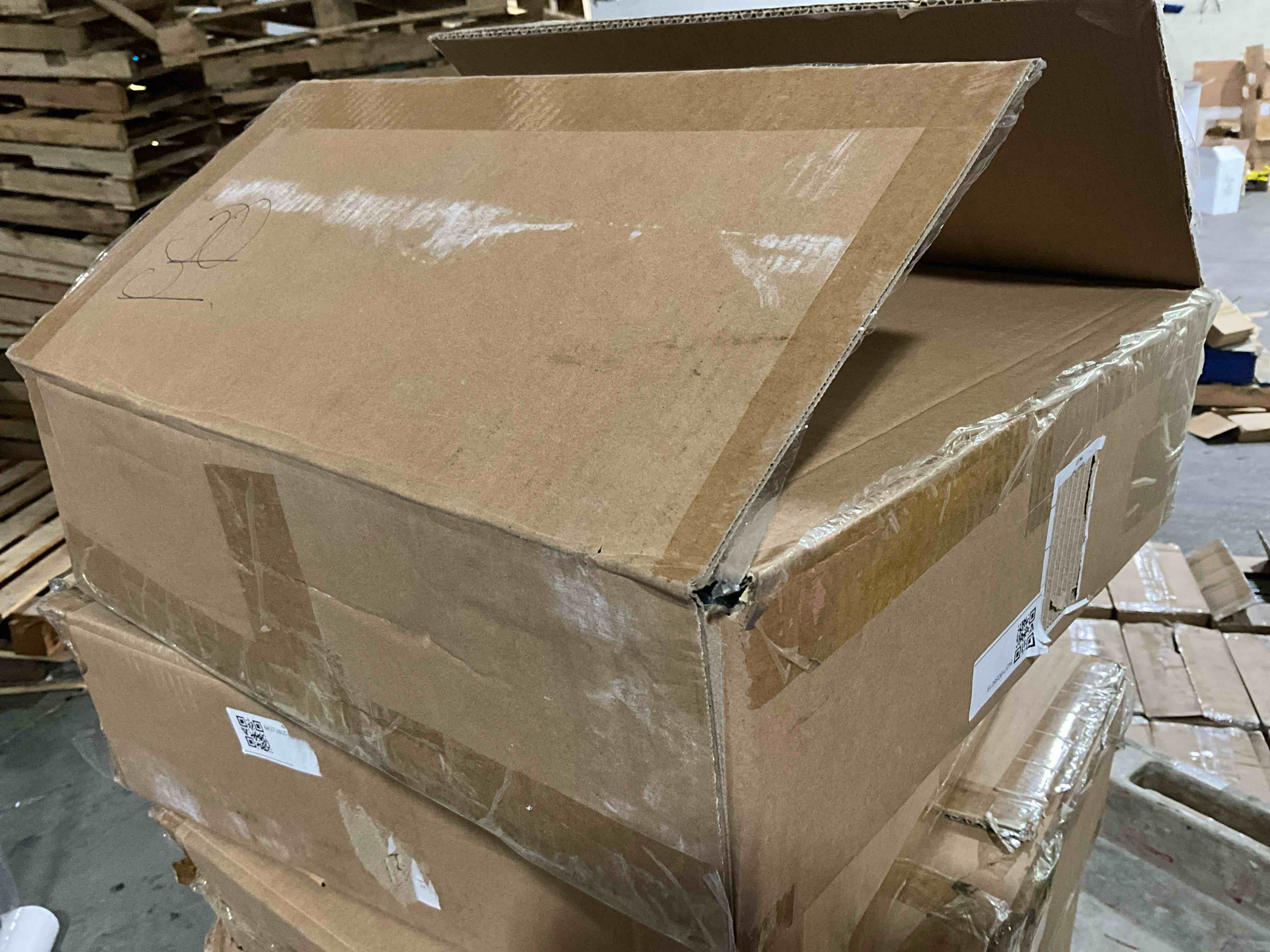 https://s3.amazonaws.com/lotting-images-prod/843718056019_1756828014466.jpeg