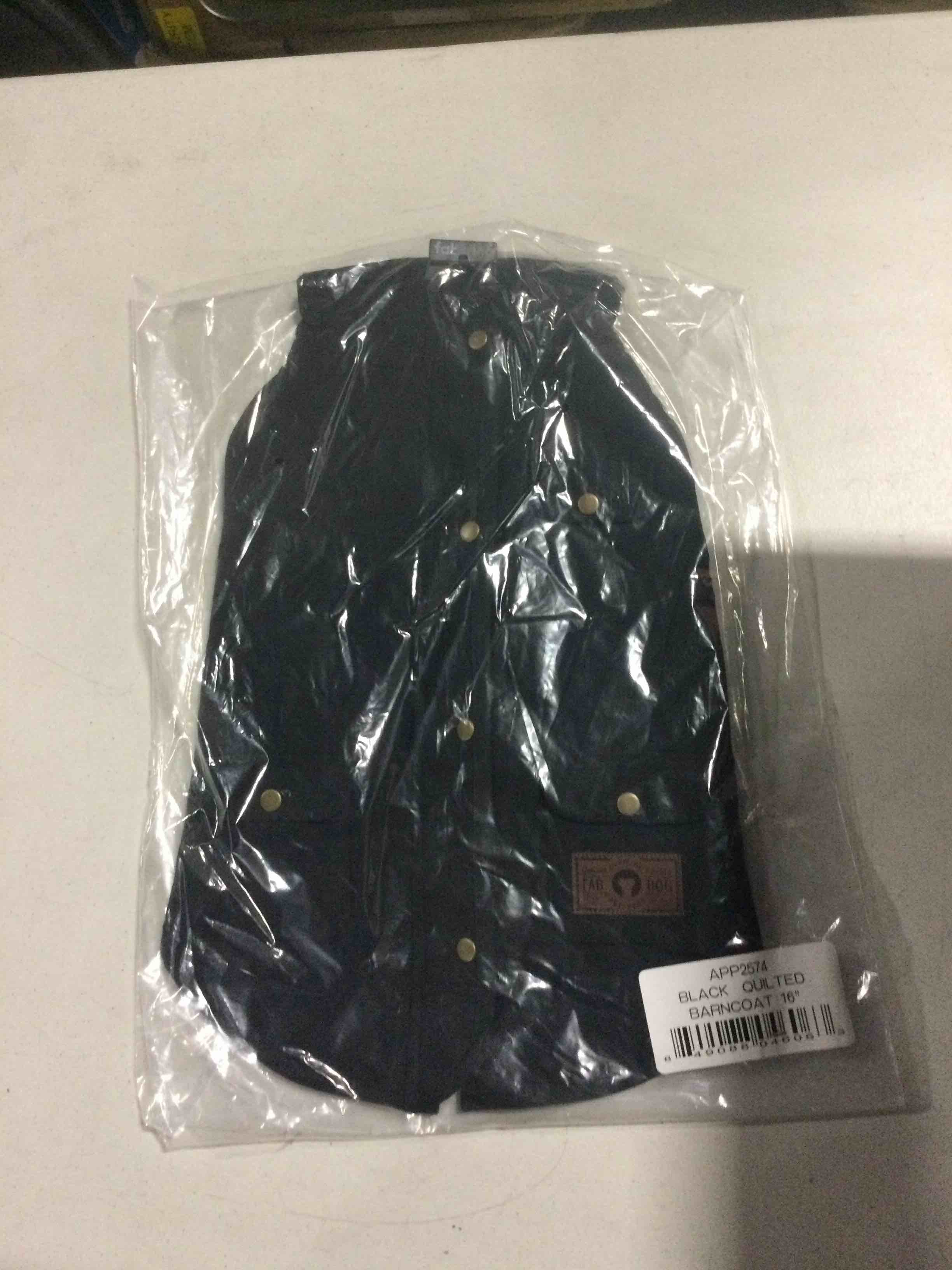 Fabdog  black quilted barncoat 16”
