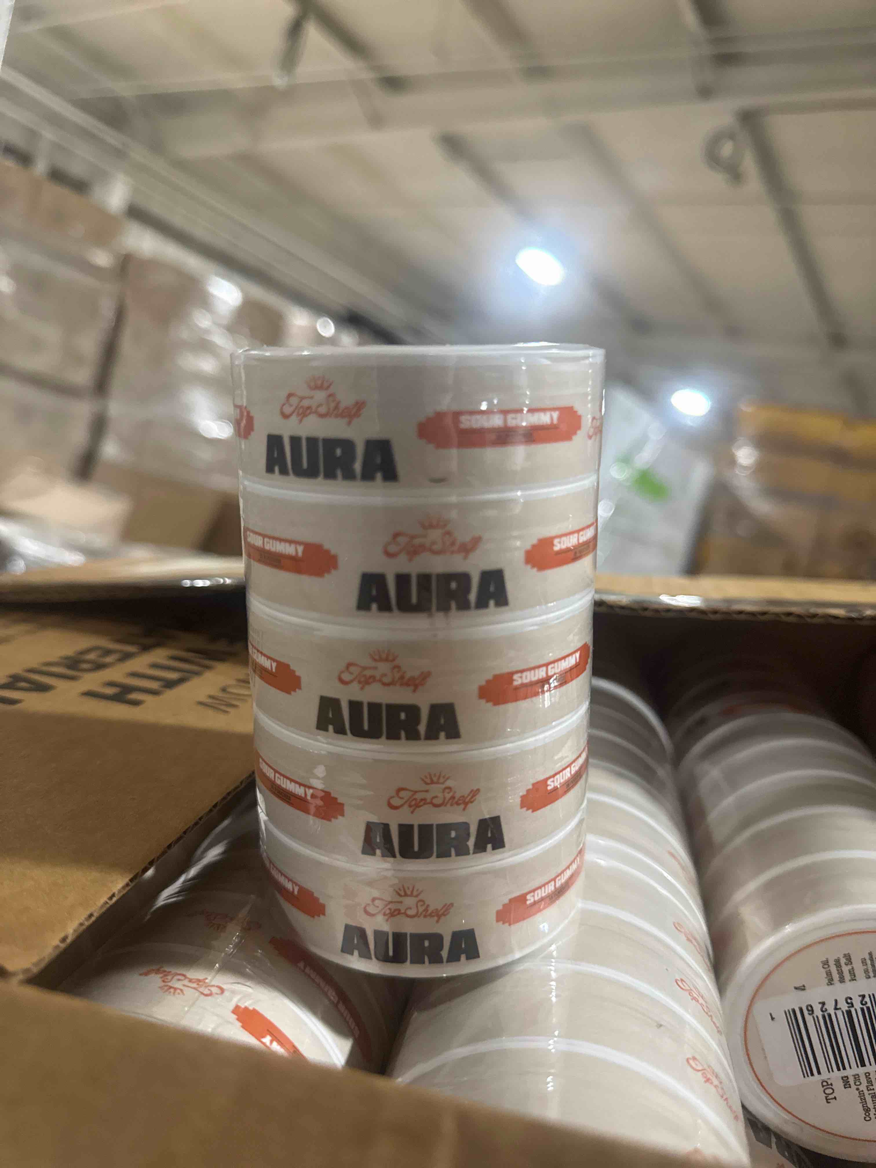 Condition photo showing New/Like New for top shelf aura sour gummy 16 pouches 