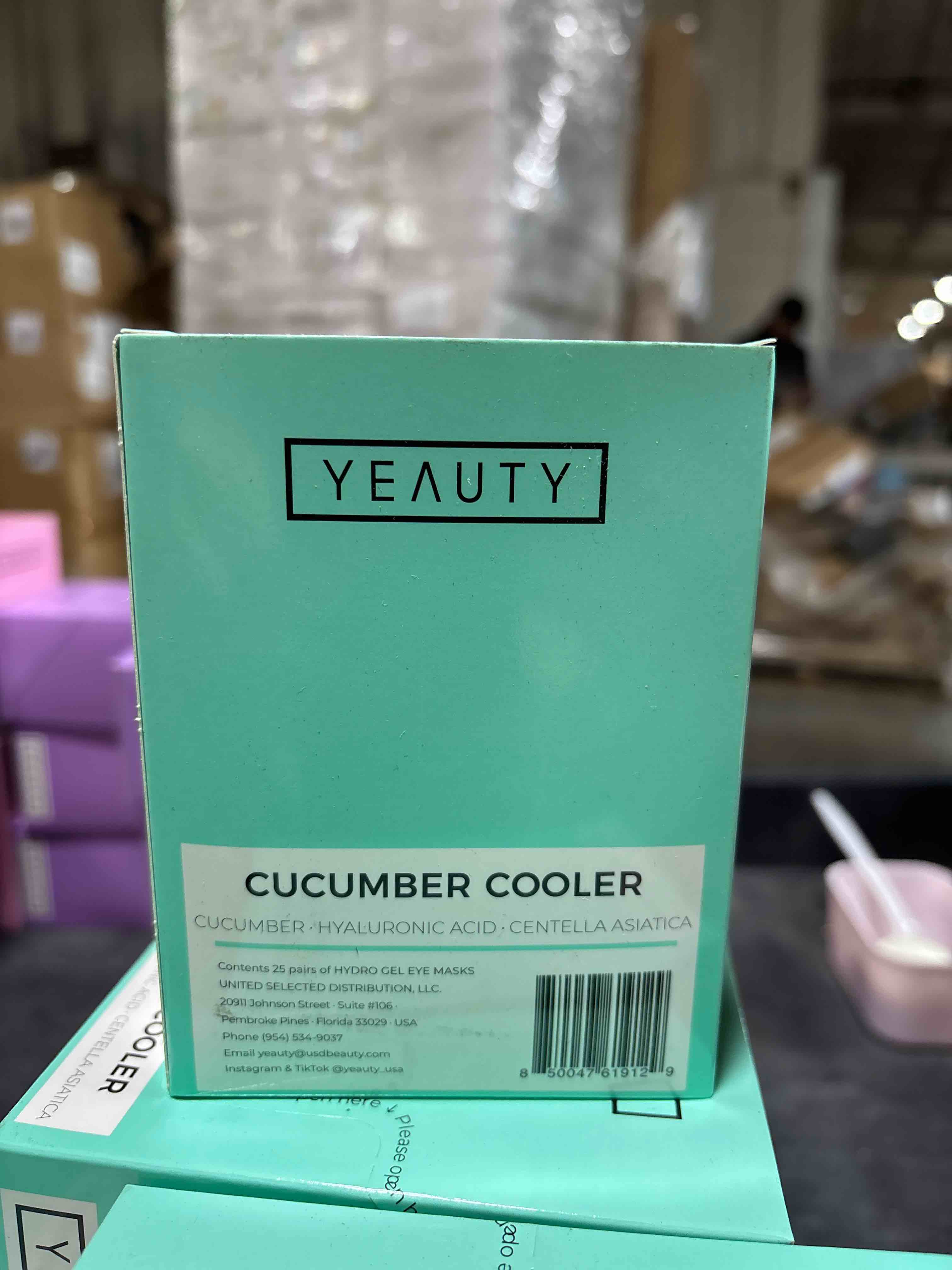 Condition photo showing Brand New for pack of 25 cucumber cooler eye pad mask