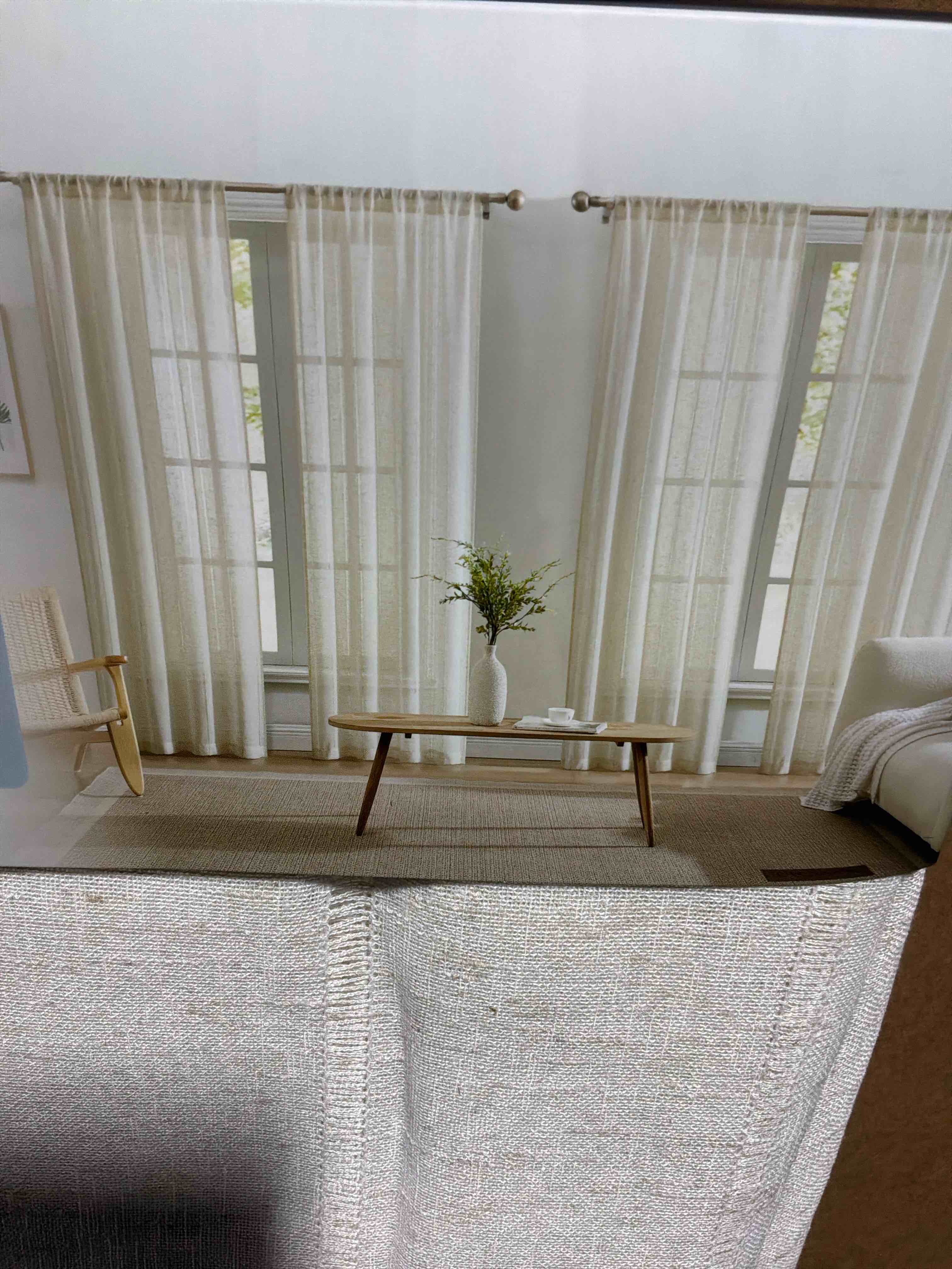 Condition photo showing New/Like New for arista home newport curtain rod pocket panels 4-38 x 84 in ( 4-97 x 213 cm )