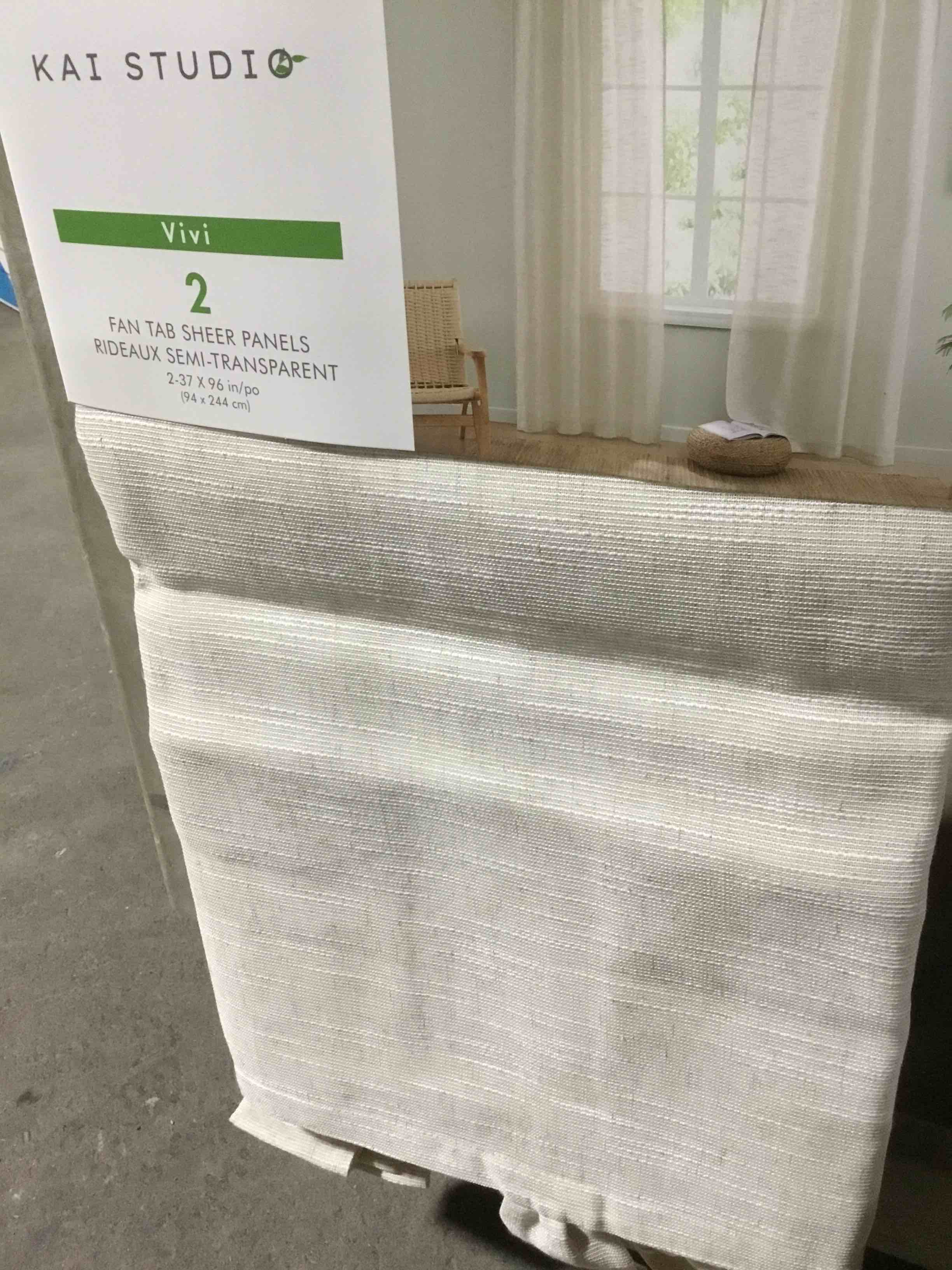 Condition photo showing New/Like New for Kai Studio Fan Tab Sheer Panels Rideaux Semi transparent 94x244cm