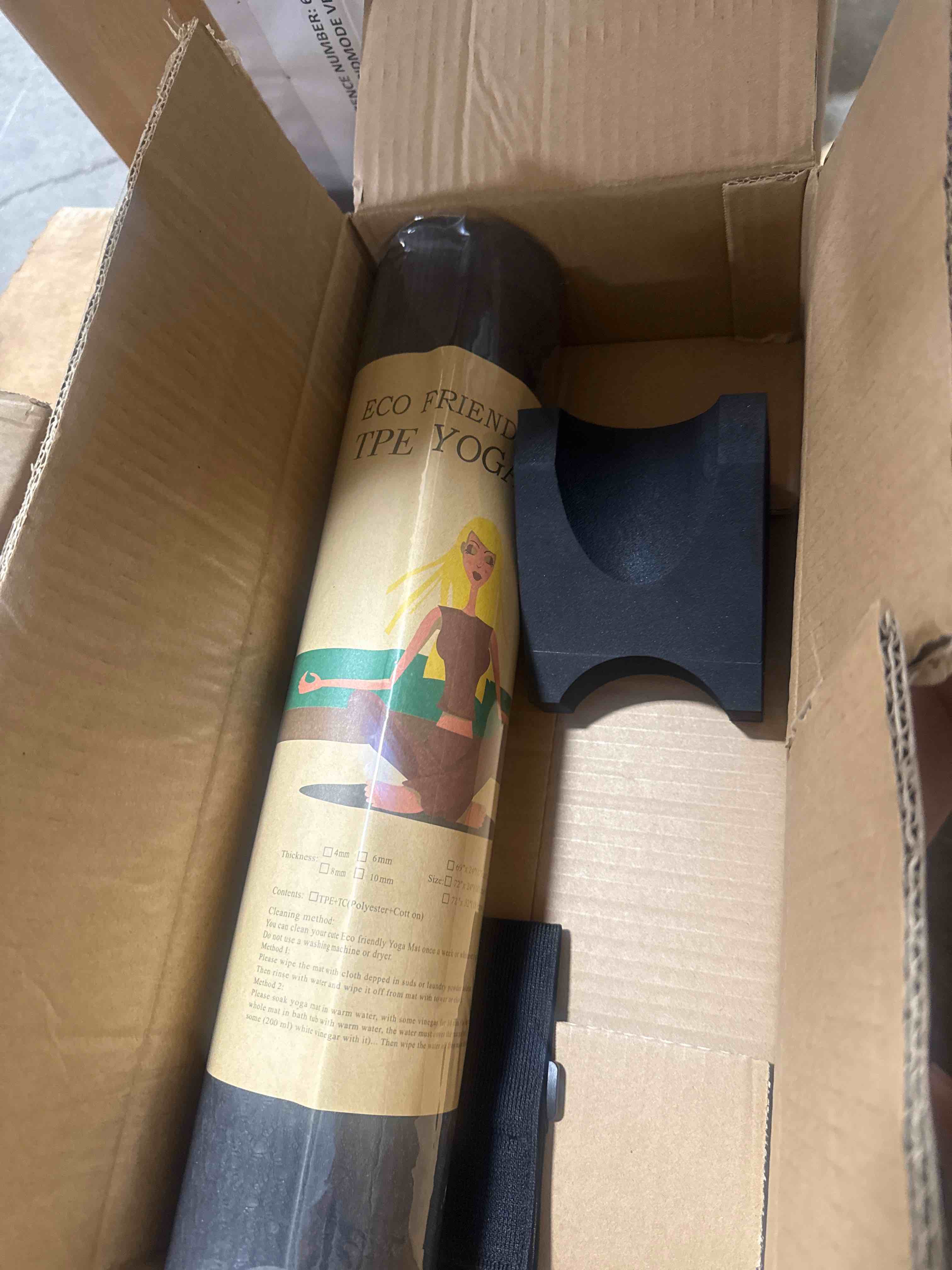 Condition photo showing New/Like New for eco friendly yoga mat