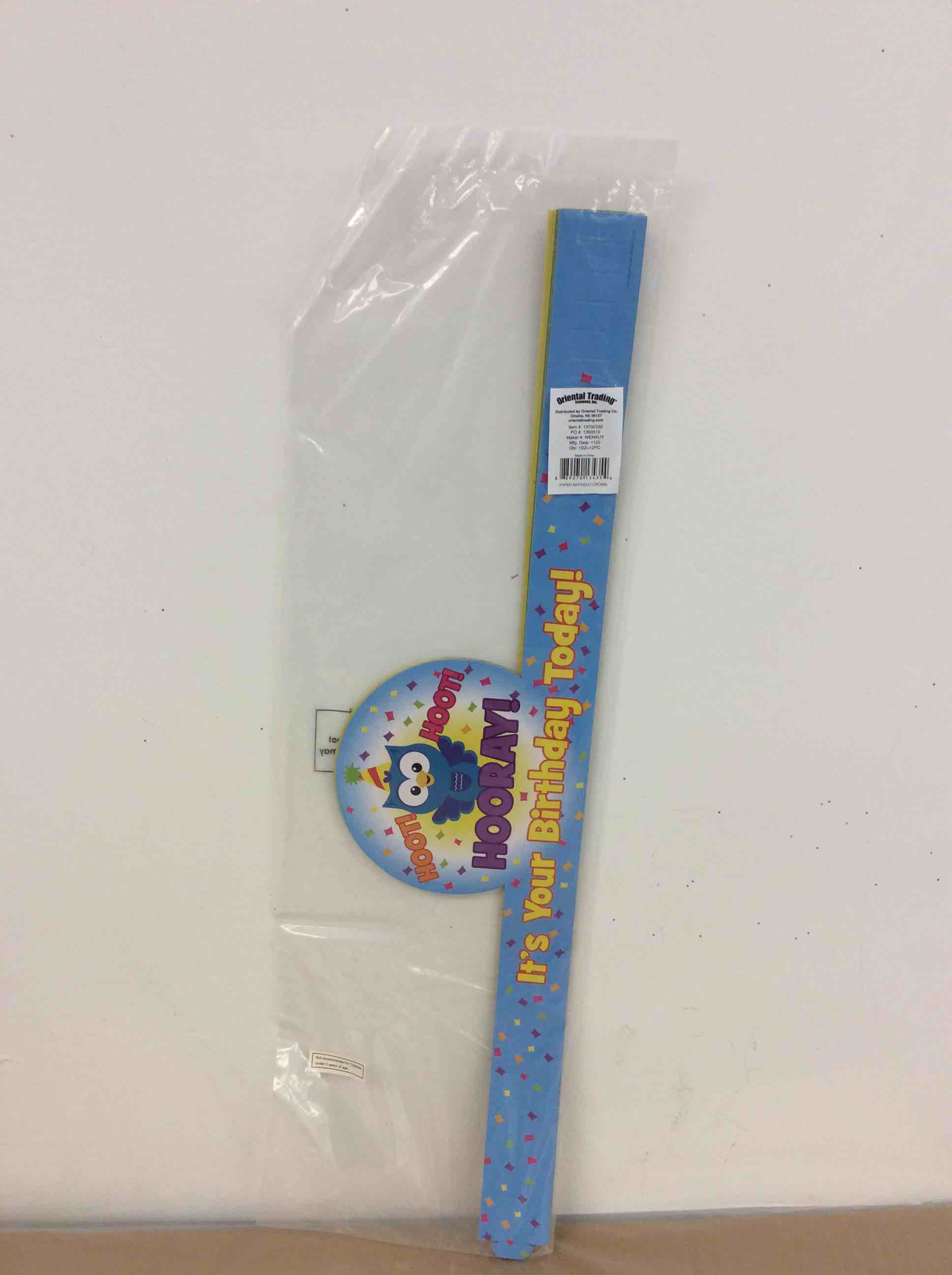 Condition photo showing New/Like New for fun express - paper birthday crown for birthday - apparel accessories - hats - tiaras & crowns - birthday - 12 pieces