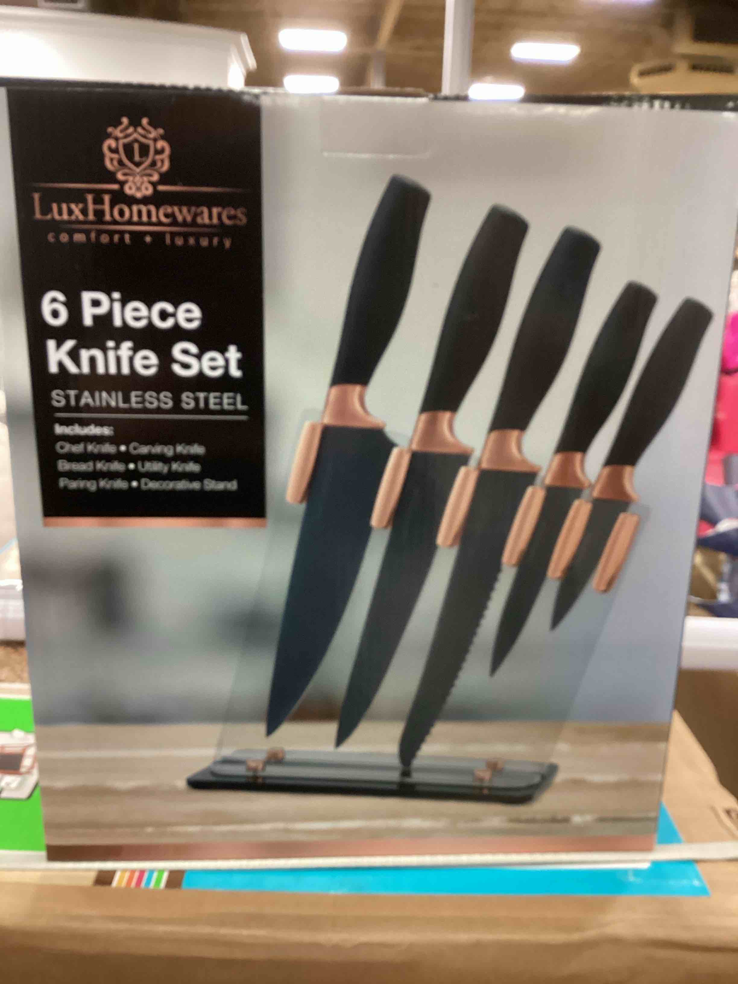 https://s3.amazonaws.com/lotting-images-prod/9369998007943_1740147048924.jpeg