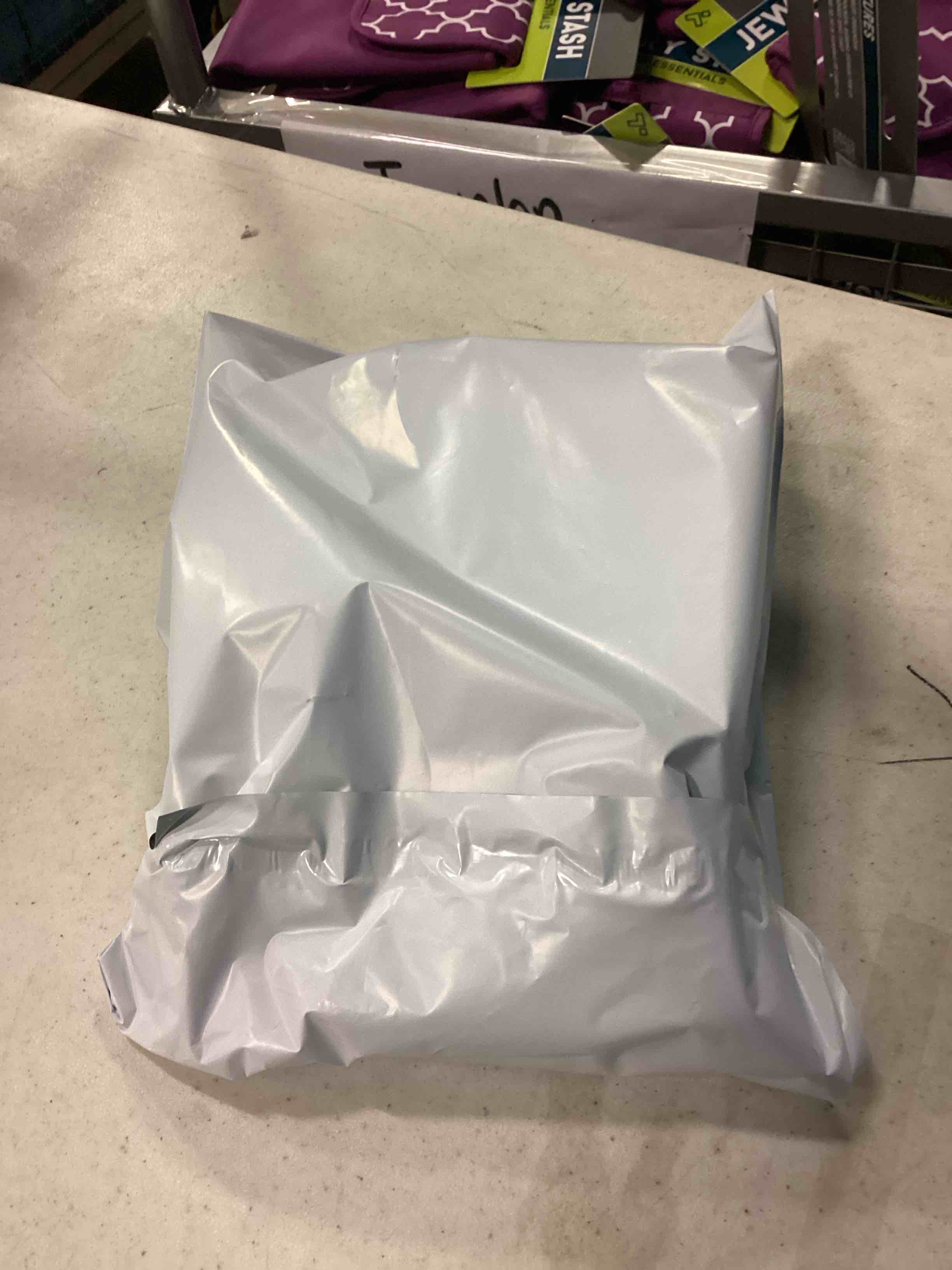 https://s3.amazonaws.com/lotting-images-prod/Airguns1_1755181024857.jpeg