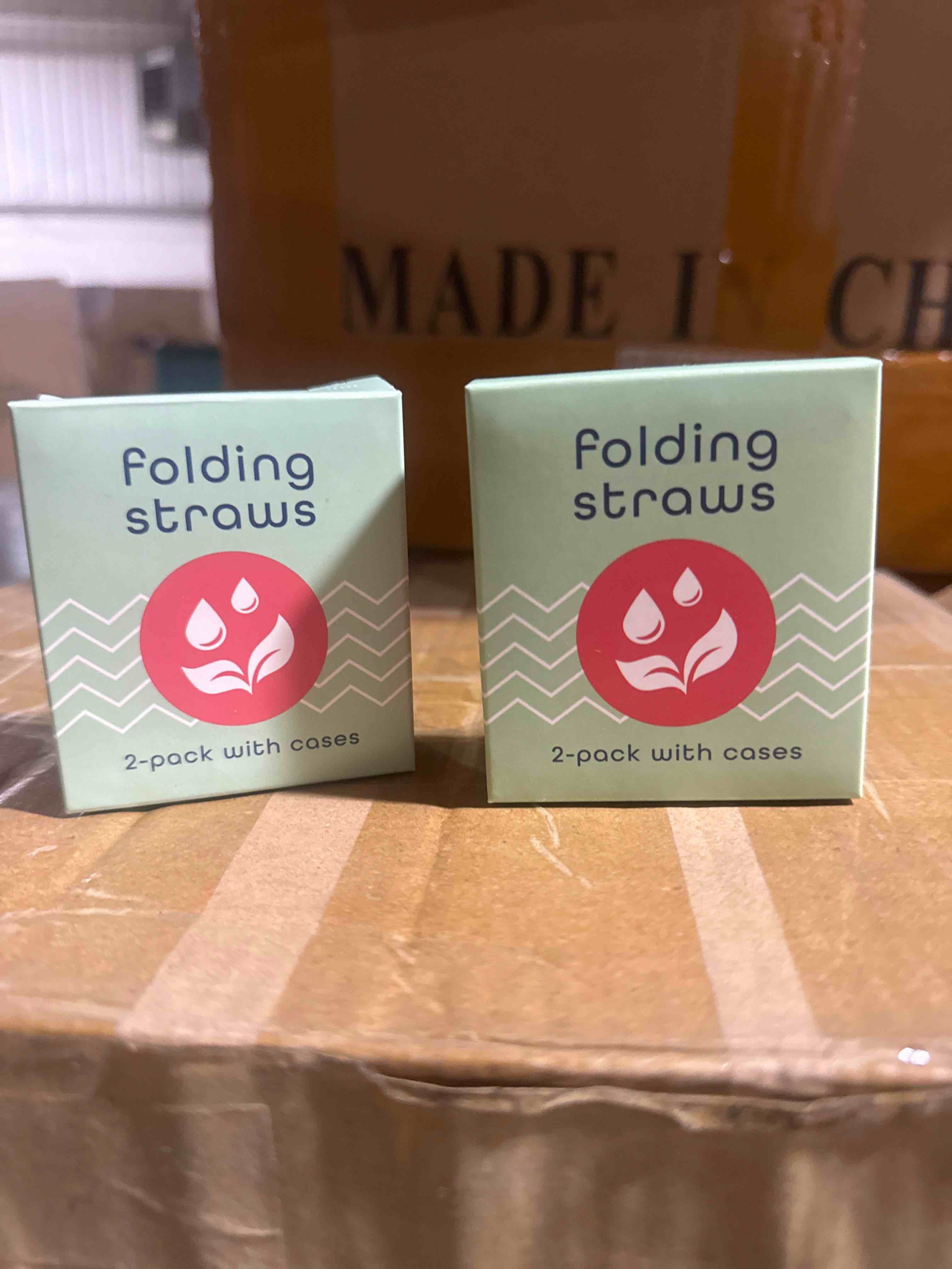 Condition photo showing New/Like New for folding straws 2 pack with case metal with black tip