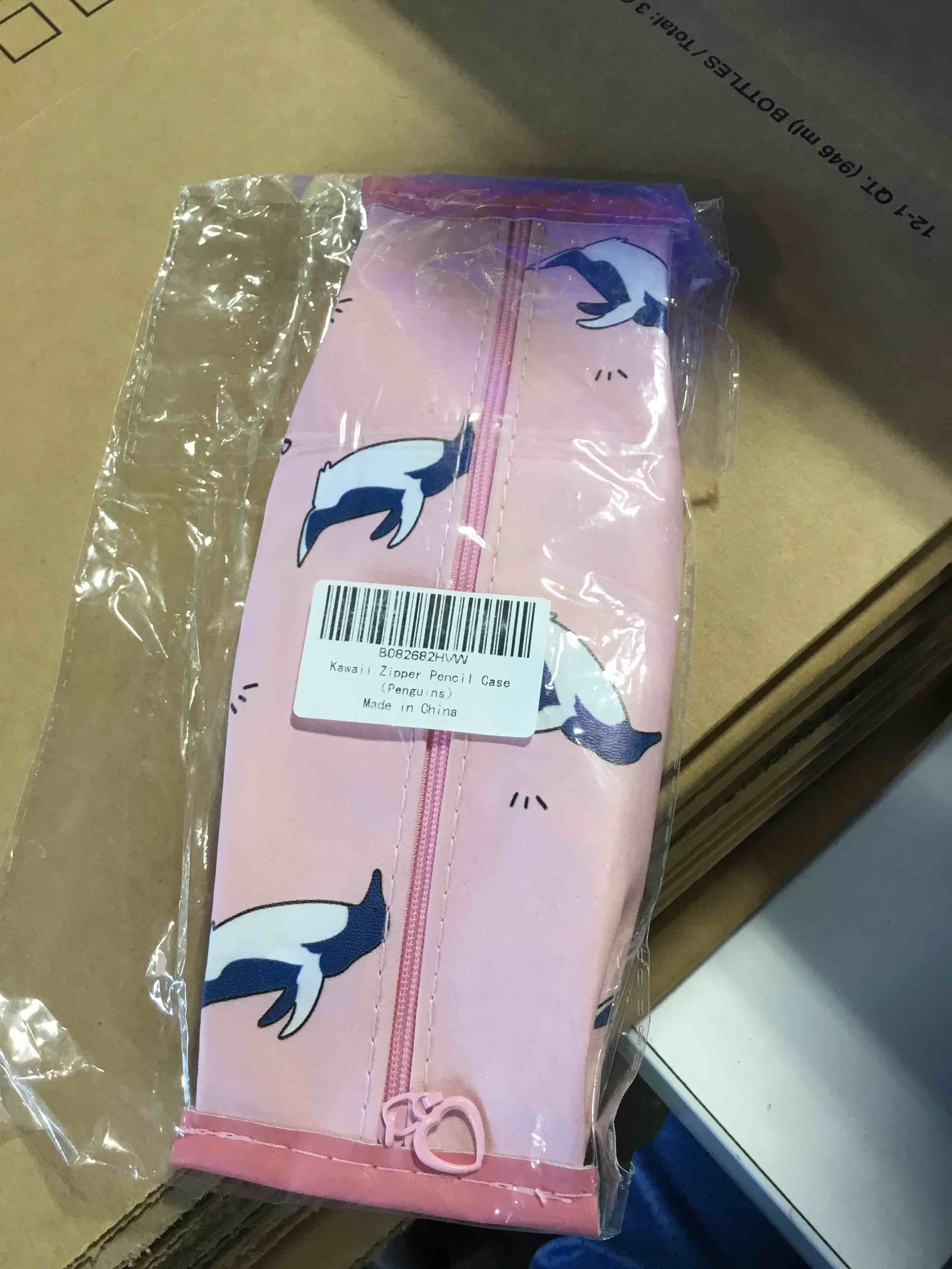 KAWAII ZIPPER PENCIL CASE PENGUIN