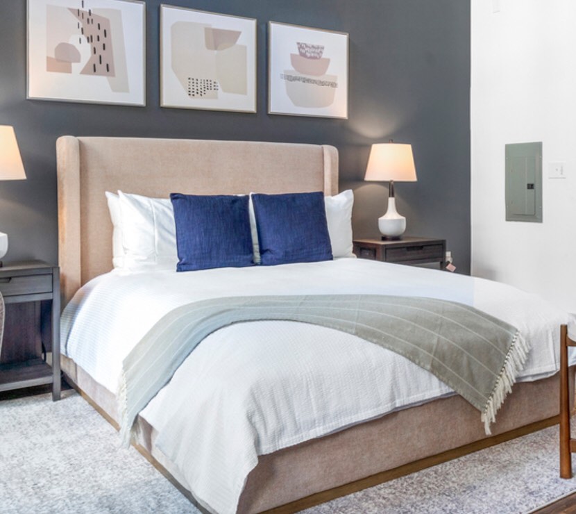 Landing Queen Bed Fabric: Crest Beige, Finish: Loft Oak