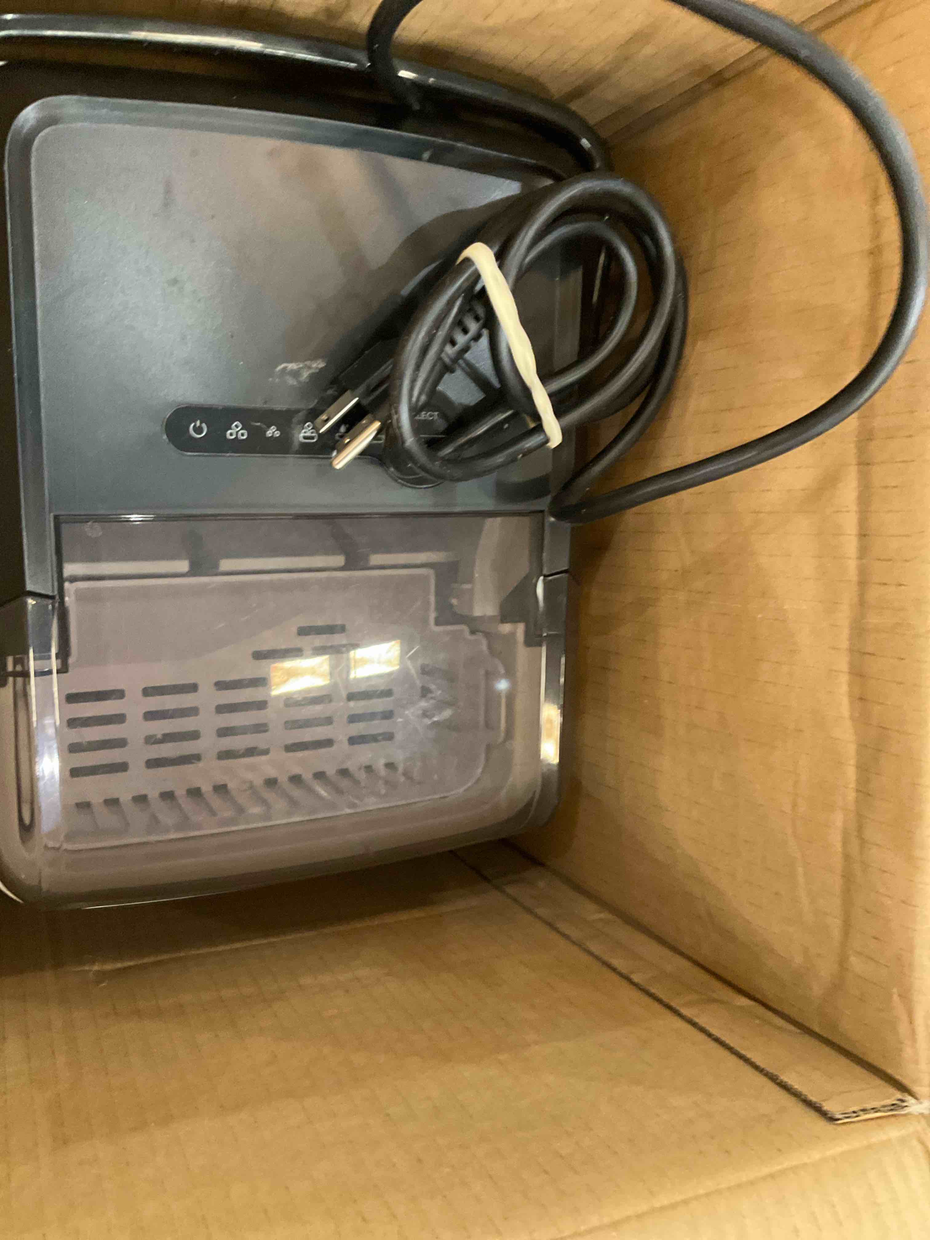 https://s3.amazonaws.com/lotting-images-prod/BargainHunt/AZK1ZXODARJREJZOJSHRN586RJ9E_1717782318275.jpeg