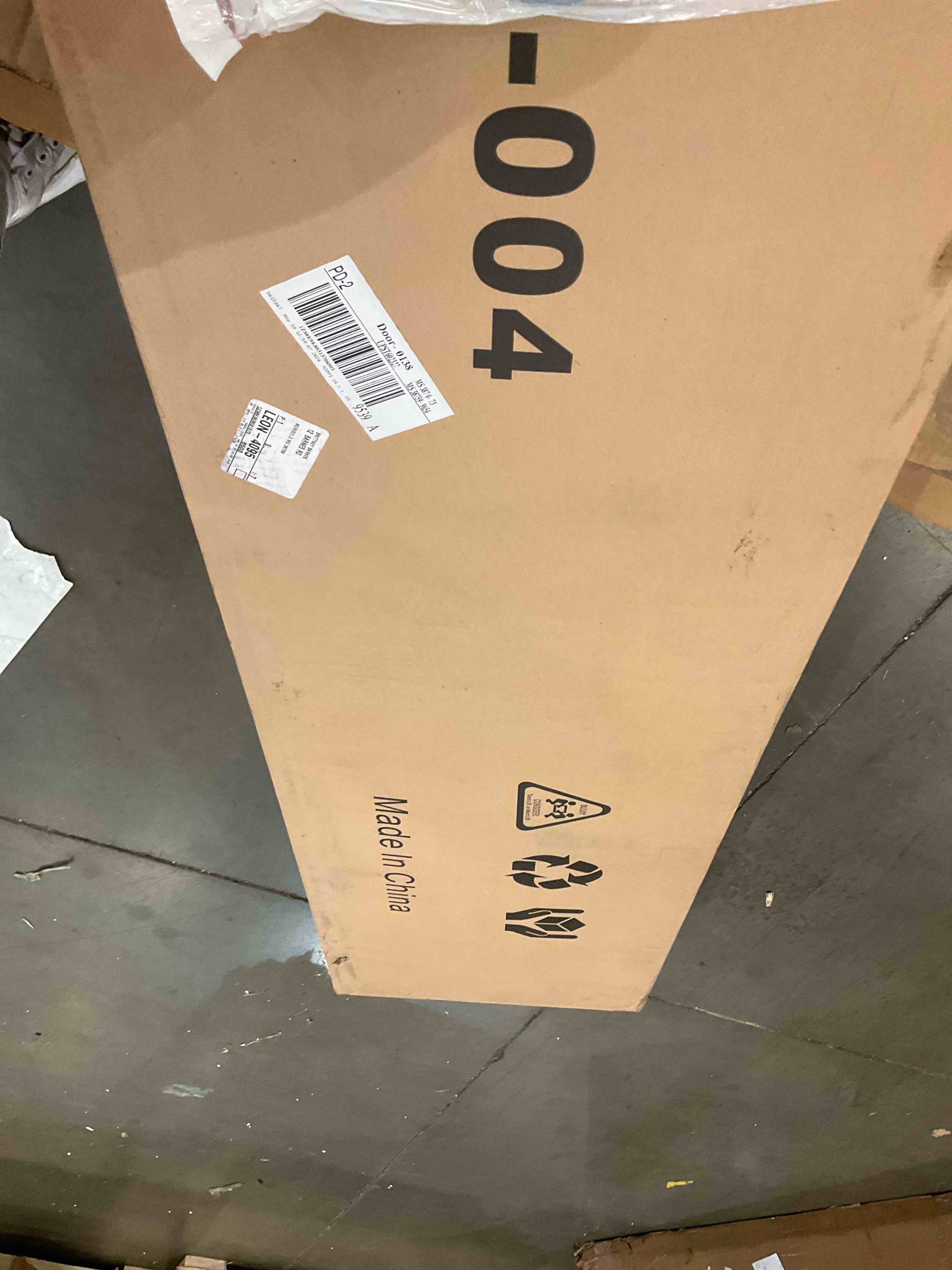 https://s3.amazonaws.com/lotting-images-prod/BargainHunt/BHL00080416_1718976390246.jpeg