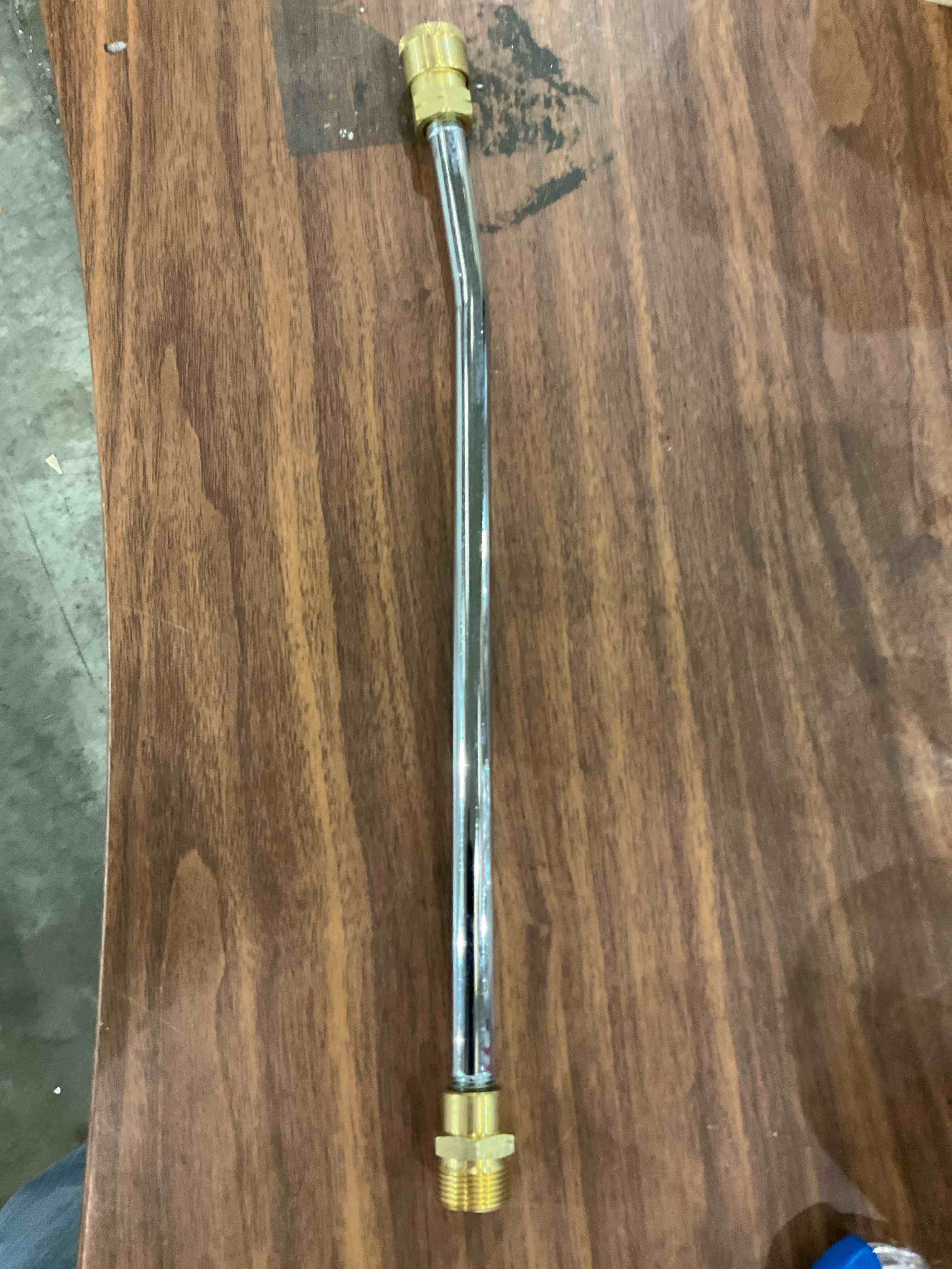 https://s3.amazonaws.com/lotting-images-prod/BargainHunt/BHL00082050_1708090133333.jpeg