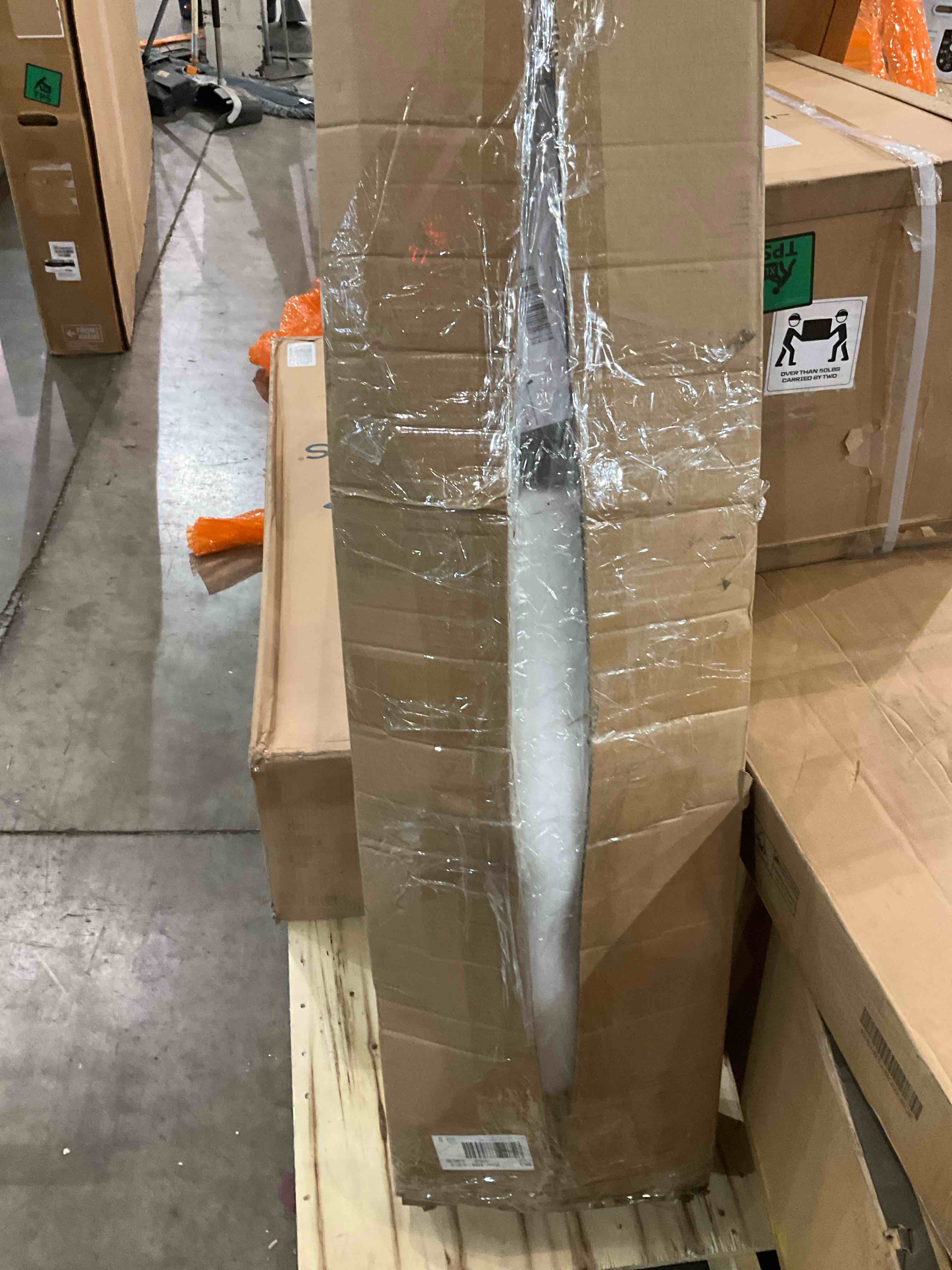 https://s3.amazonaws.com/lotting-images-prod/BargainHunt/BHL00082052_1708090744704.jpeg
