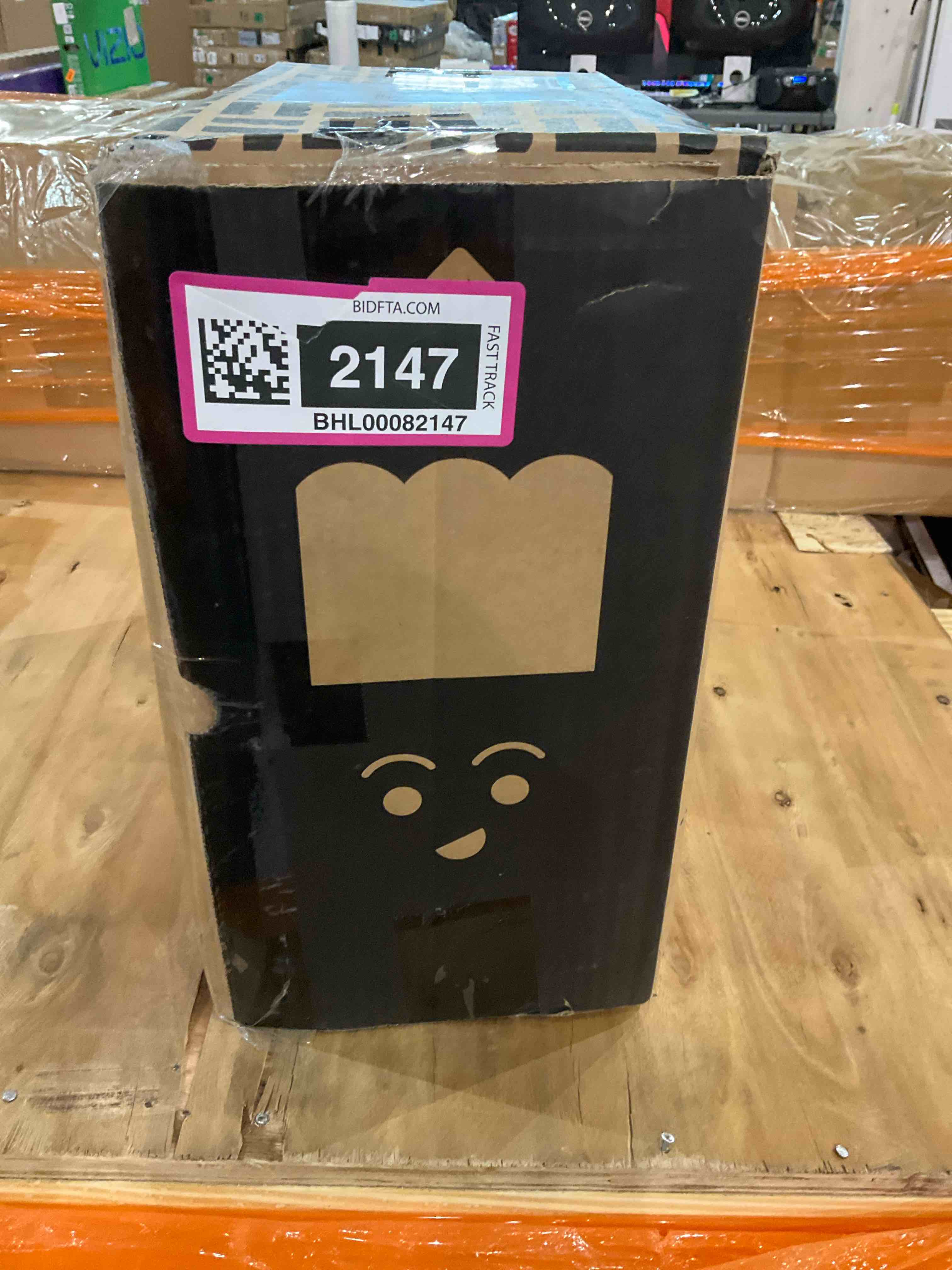 https://s3.amazonaws.com/lotting-images-prod/BargainHunt/BHL00082147_1708348152869.jpeg